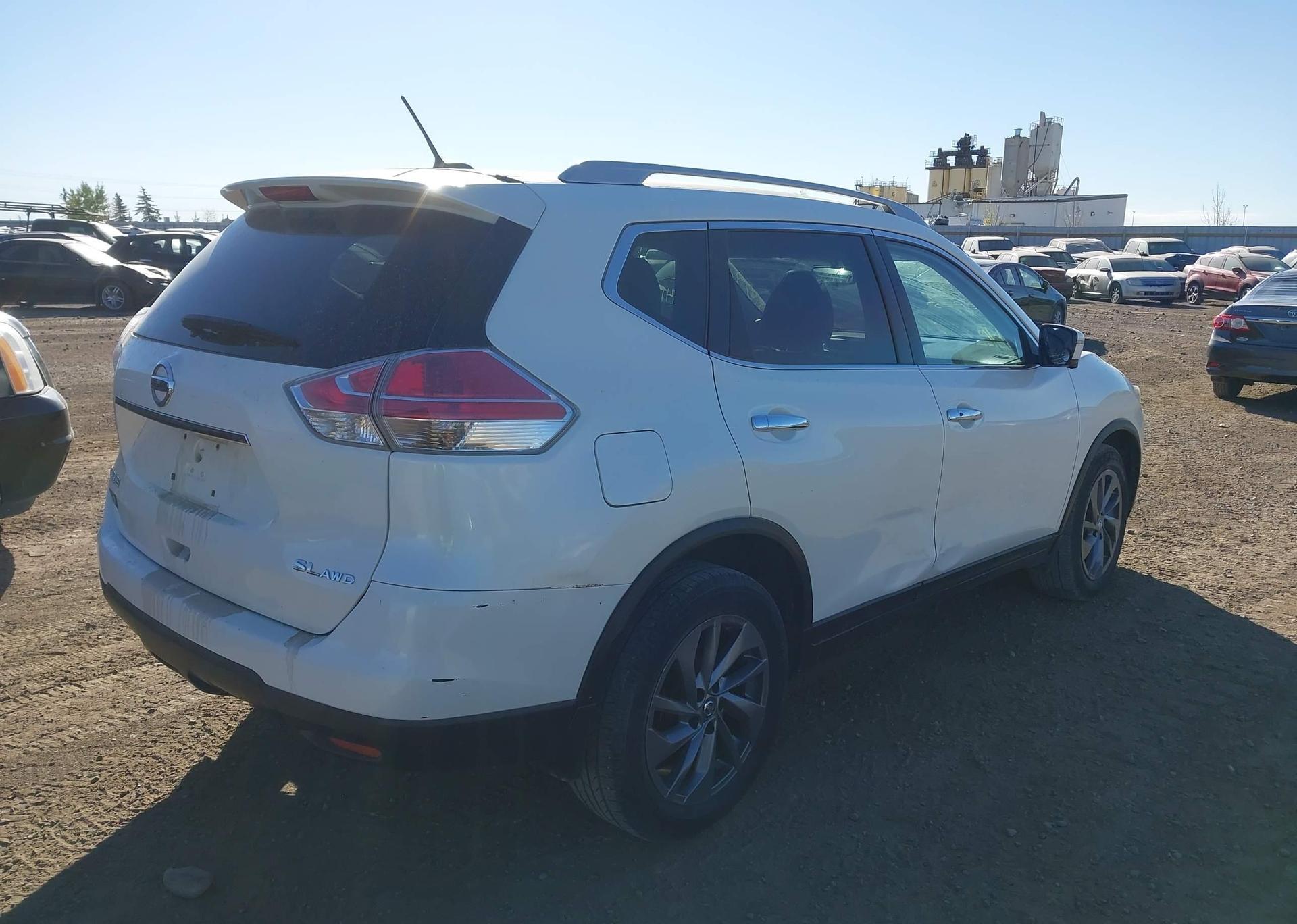 2016 NISSAN ROGUE S