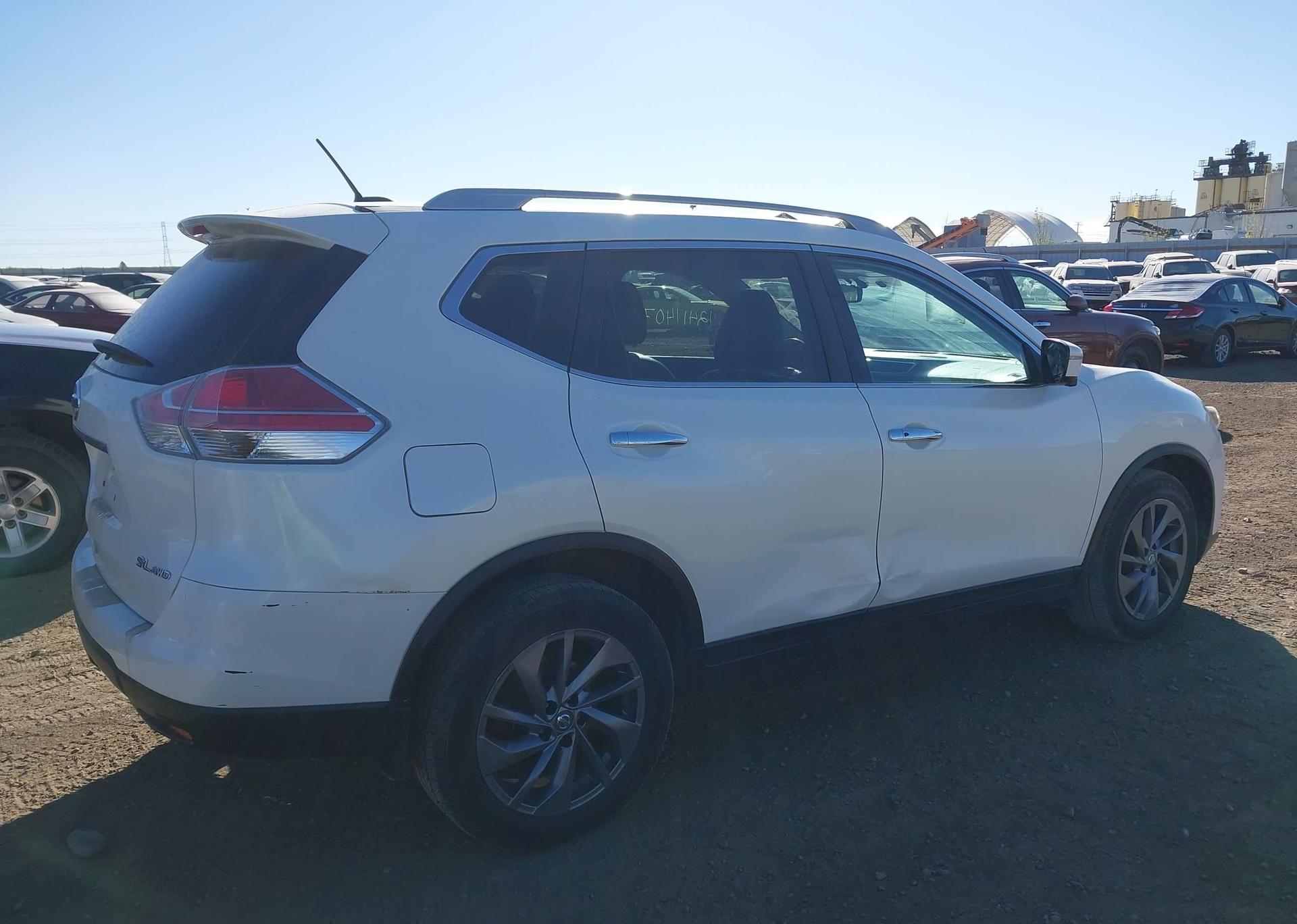 2016 NISSAN ROGUE S