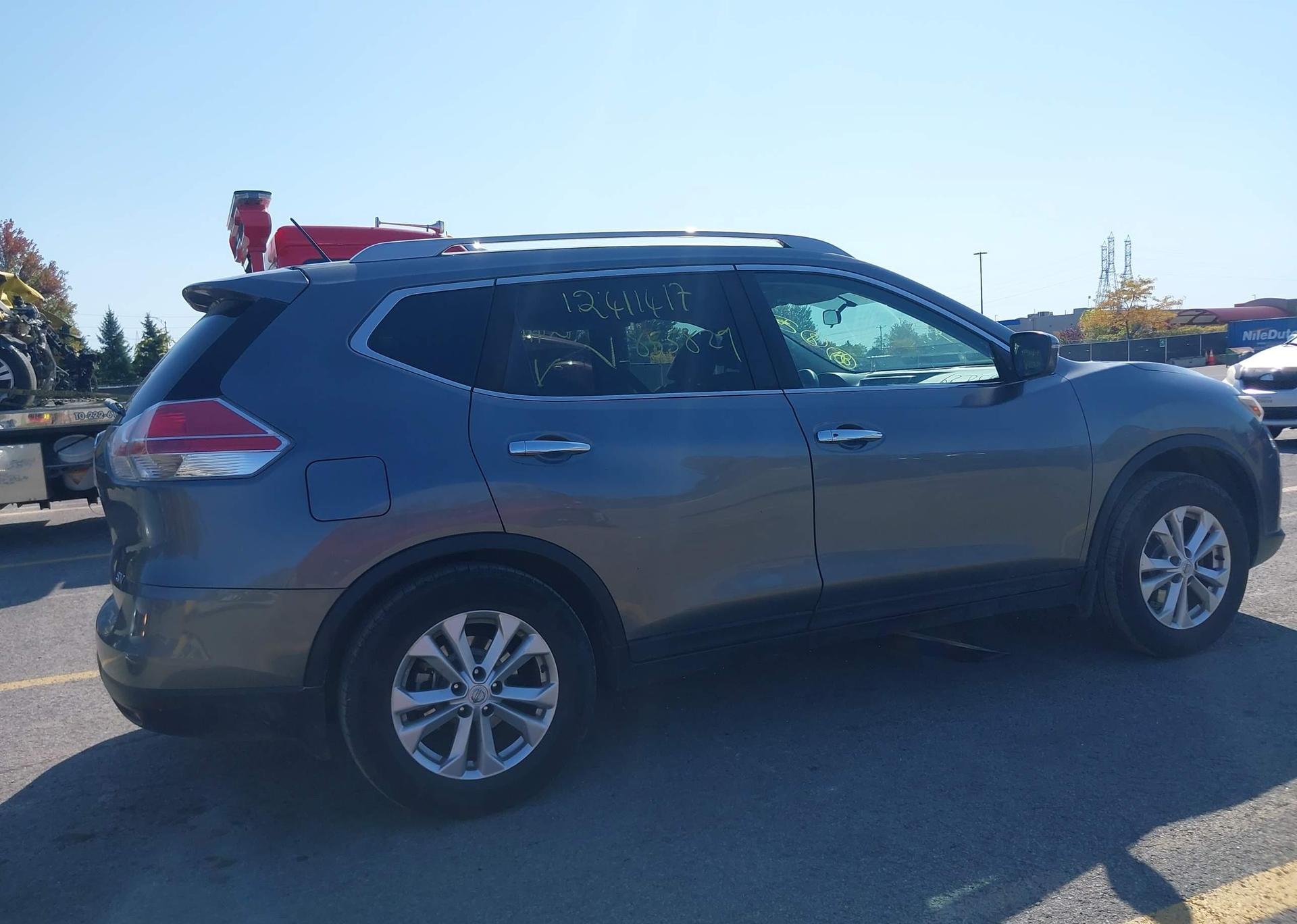 2016 NISSAN ROGUE S