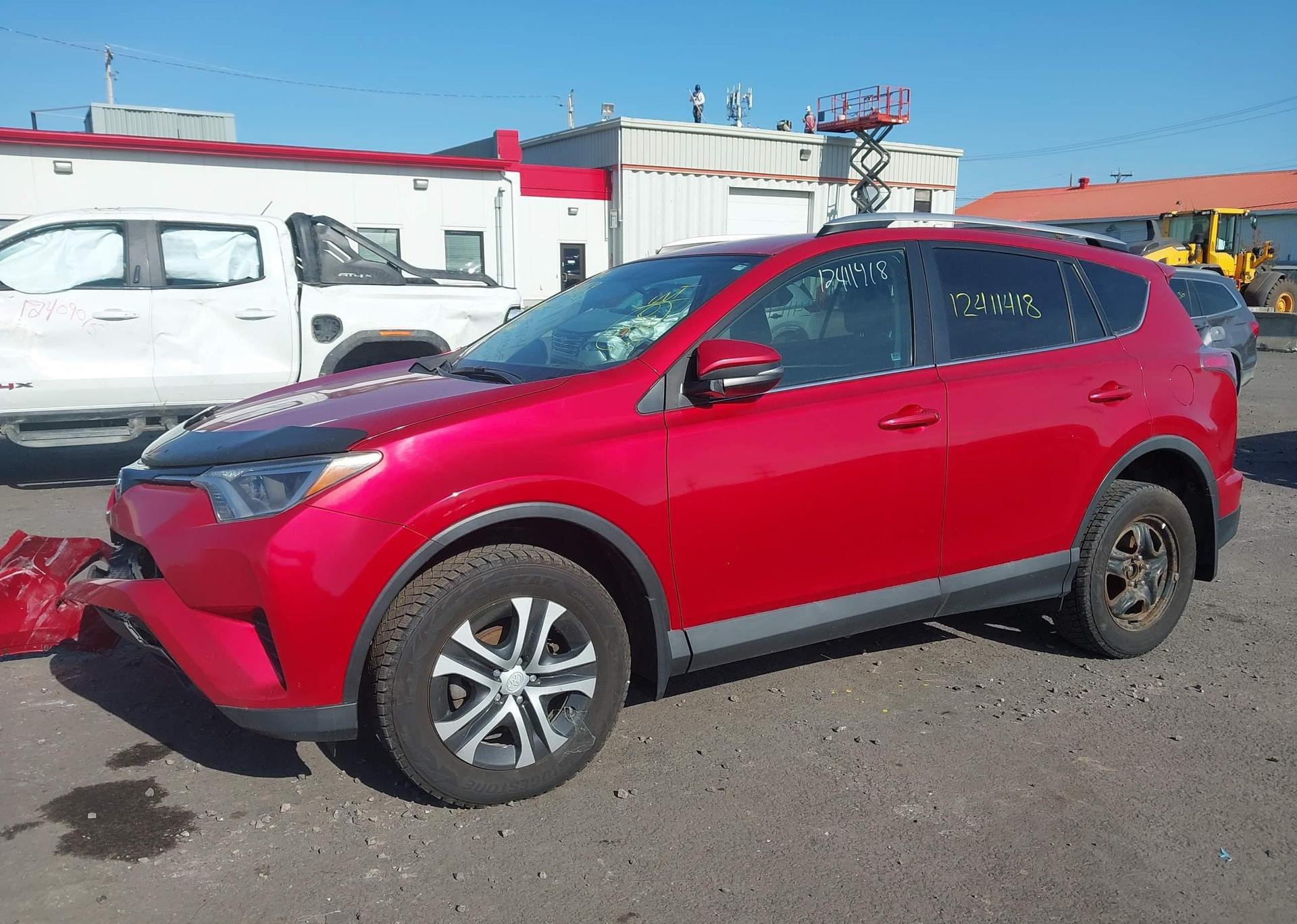 2016 TOYOTA RAV4 LE