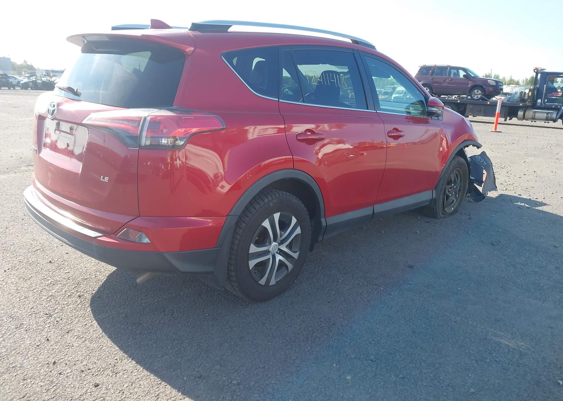 2016 TOYOTA RAV4 LE