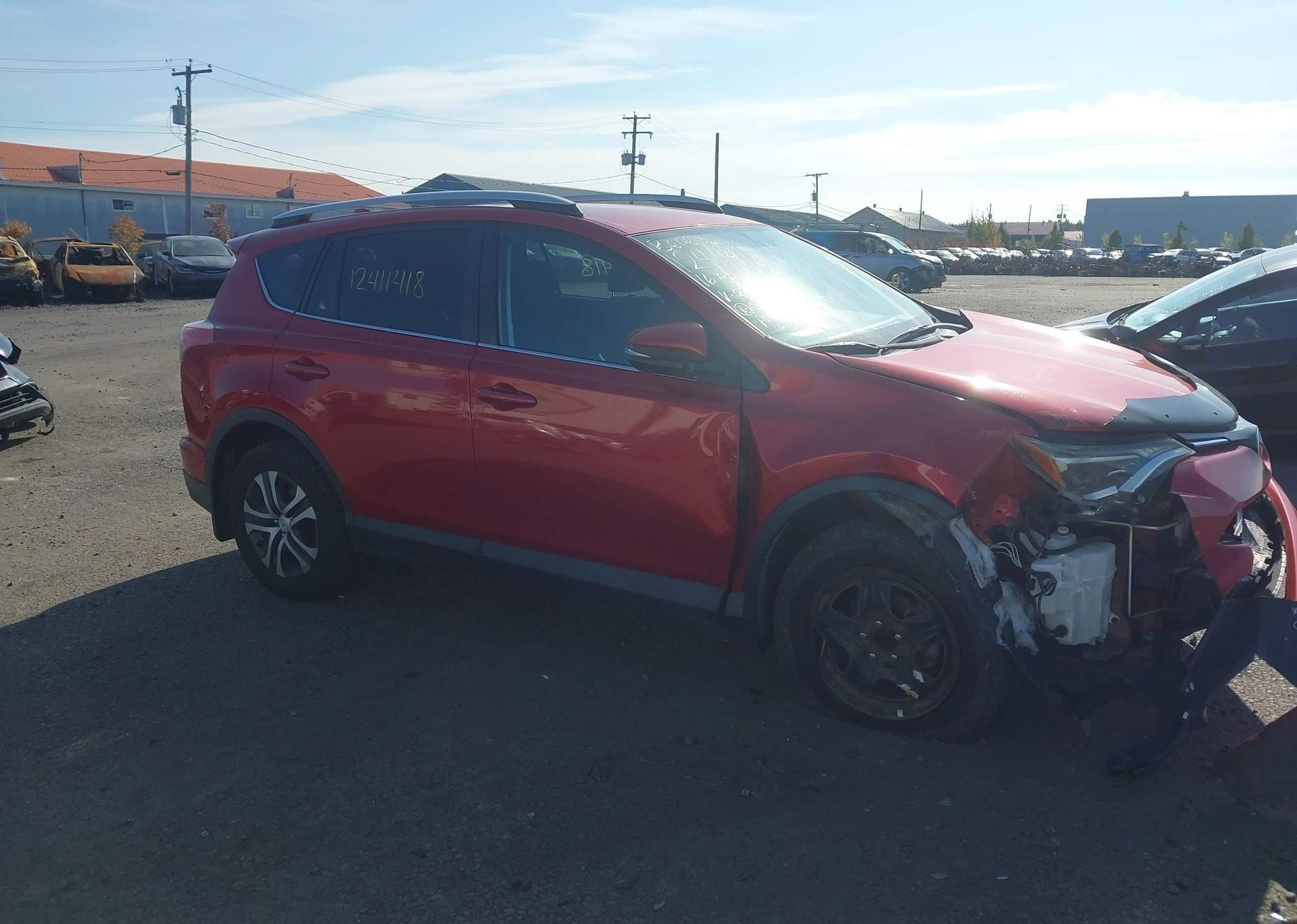 2016 TOYOTA RAV4 LE