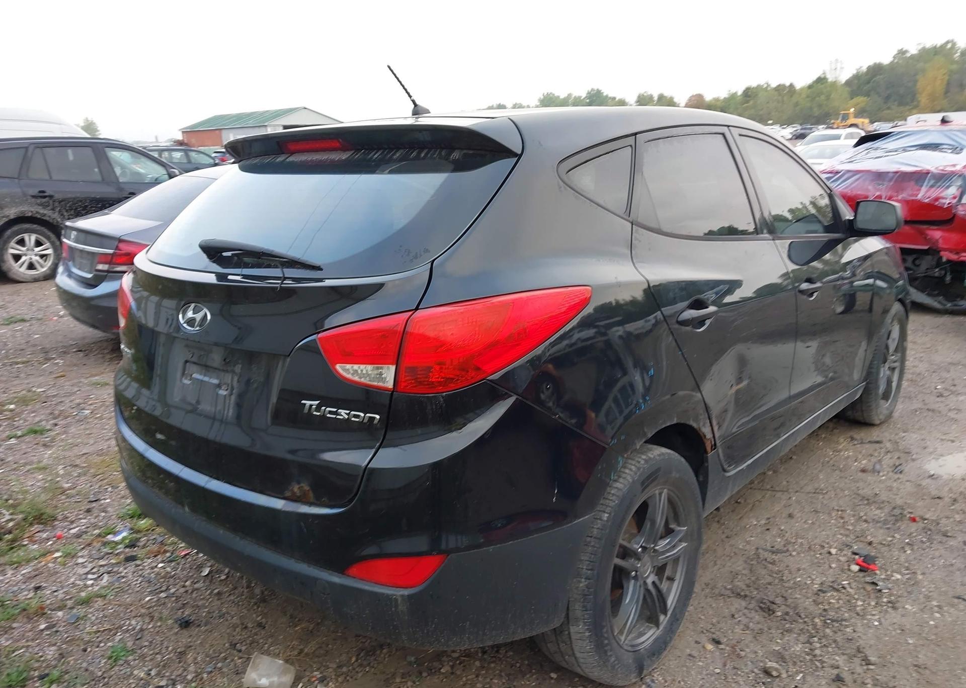 2012 HYUNDAI TUCSON GL