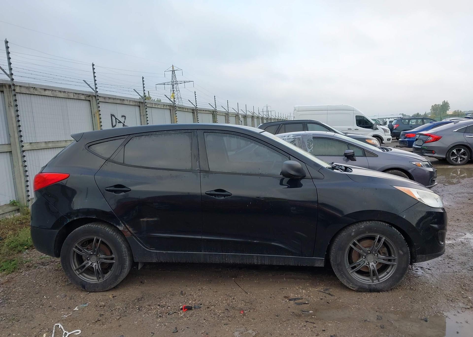 2012 HYUNDAI TUCSON GL