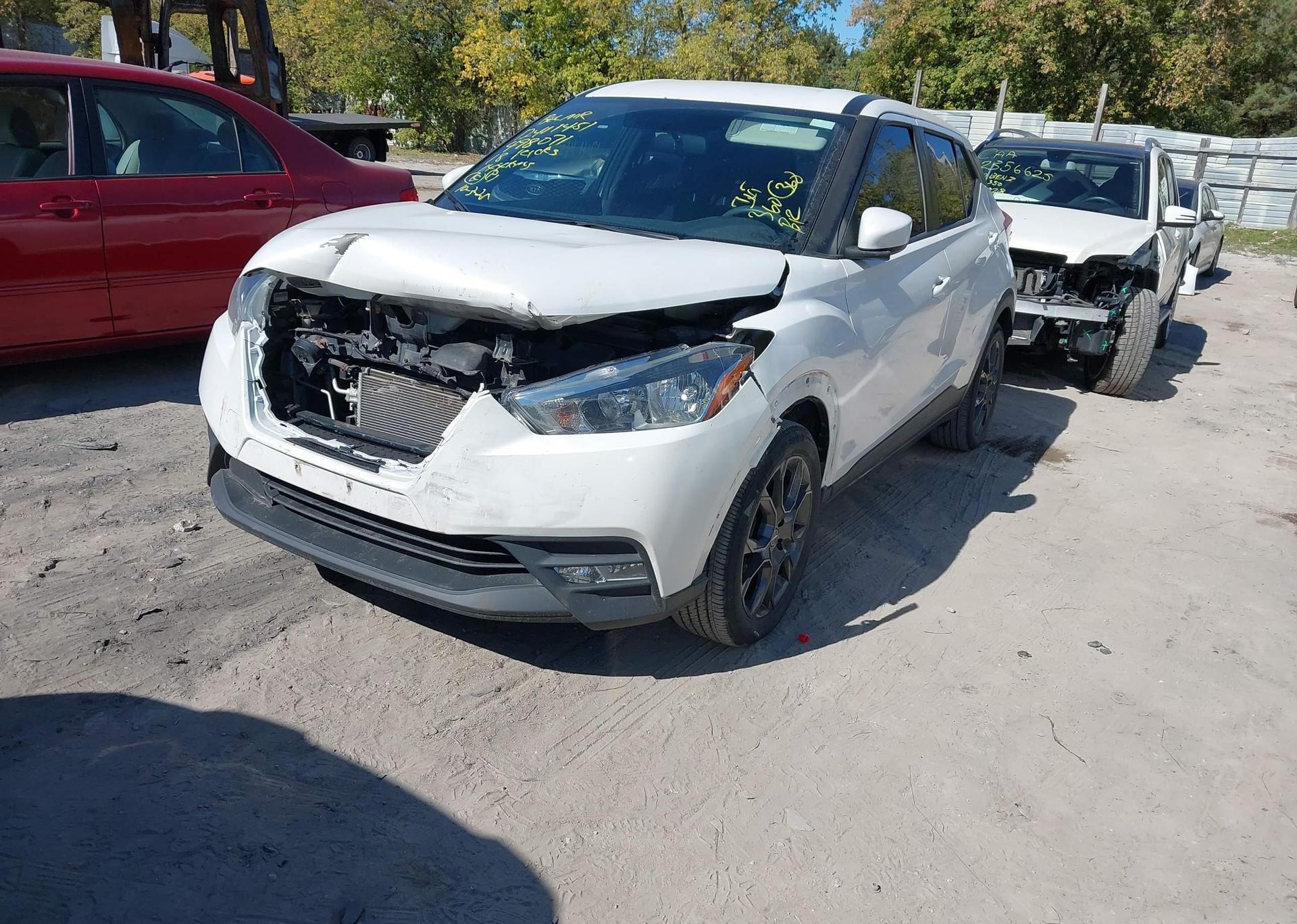 2018 NISSAN KICKS S