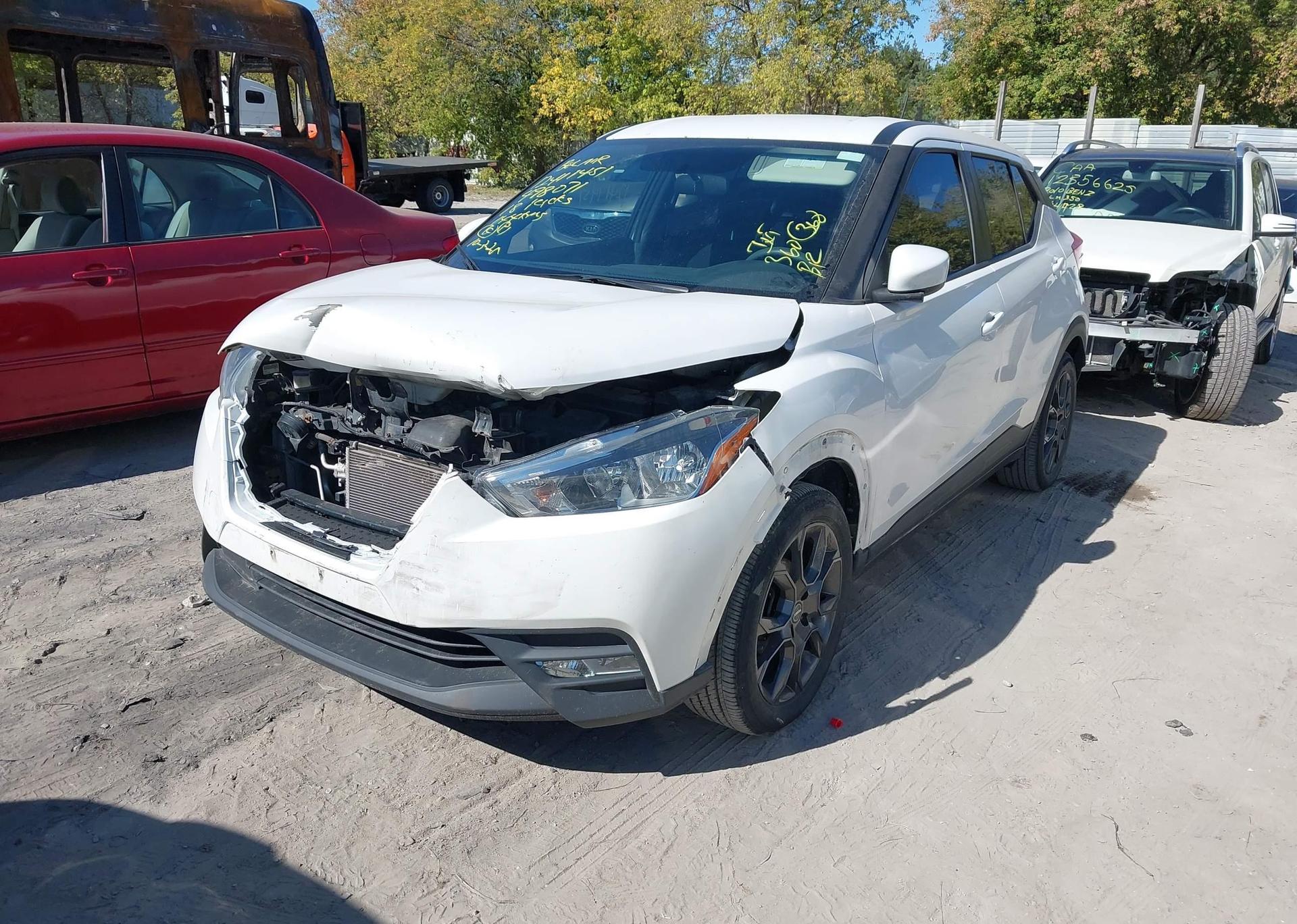 2018 NISSAN KICKS S