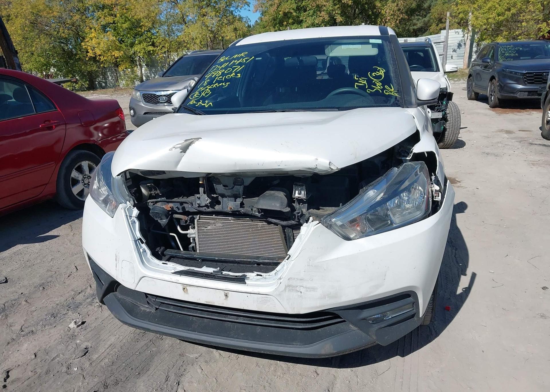 2018 NISSAN KICKS S