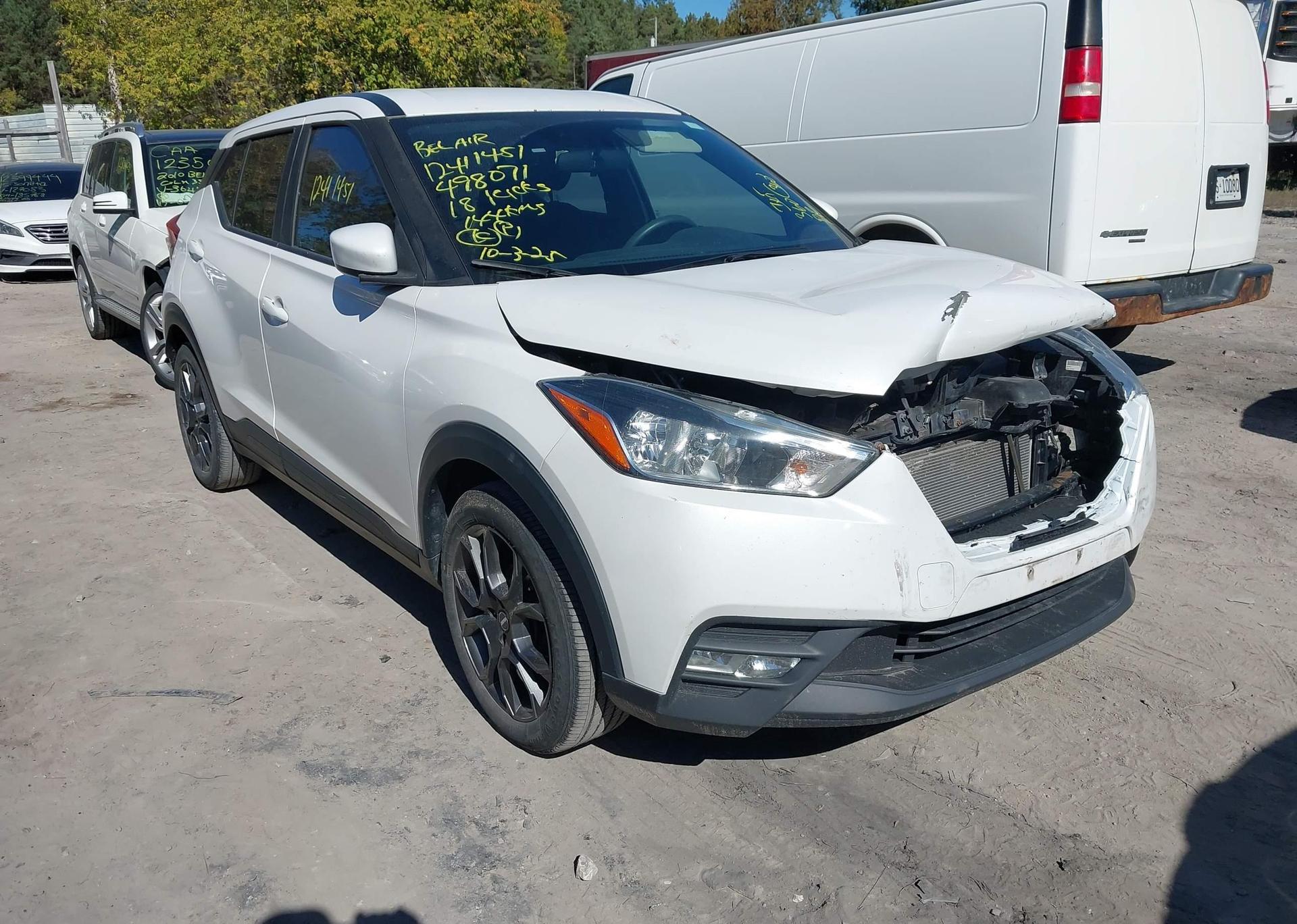 2018 NISSAN KICKS S