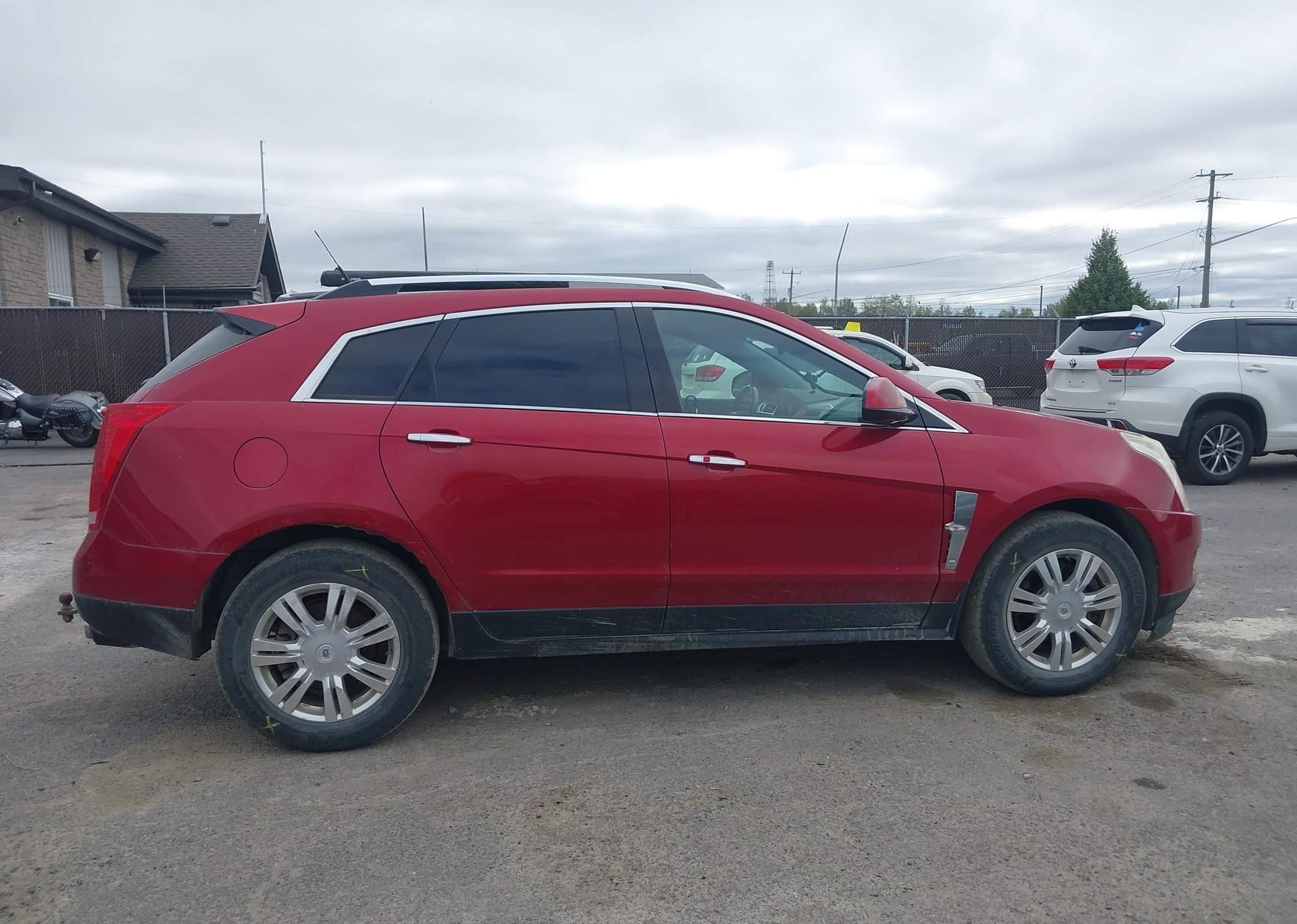2011 CADILLAC SRX LUXURY COLLECTION