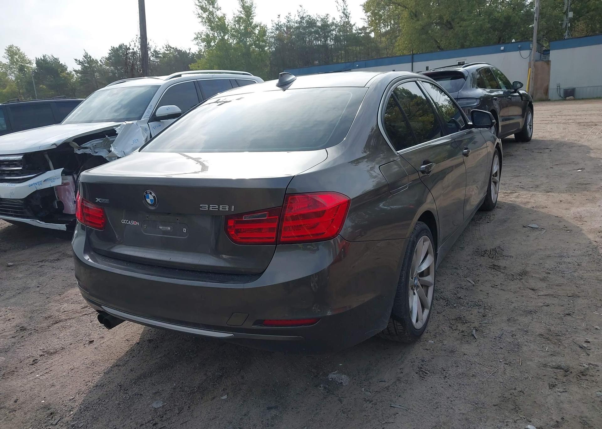 2014 BMW 3 SERIES