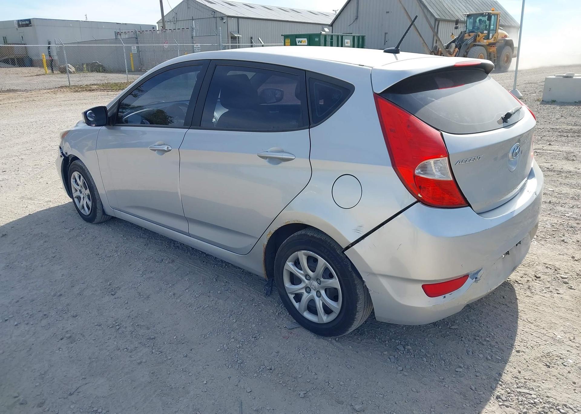 2014 HYUNDAI ACCENT GLS