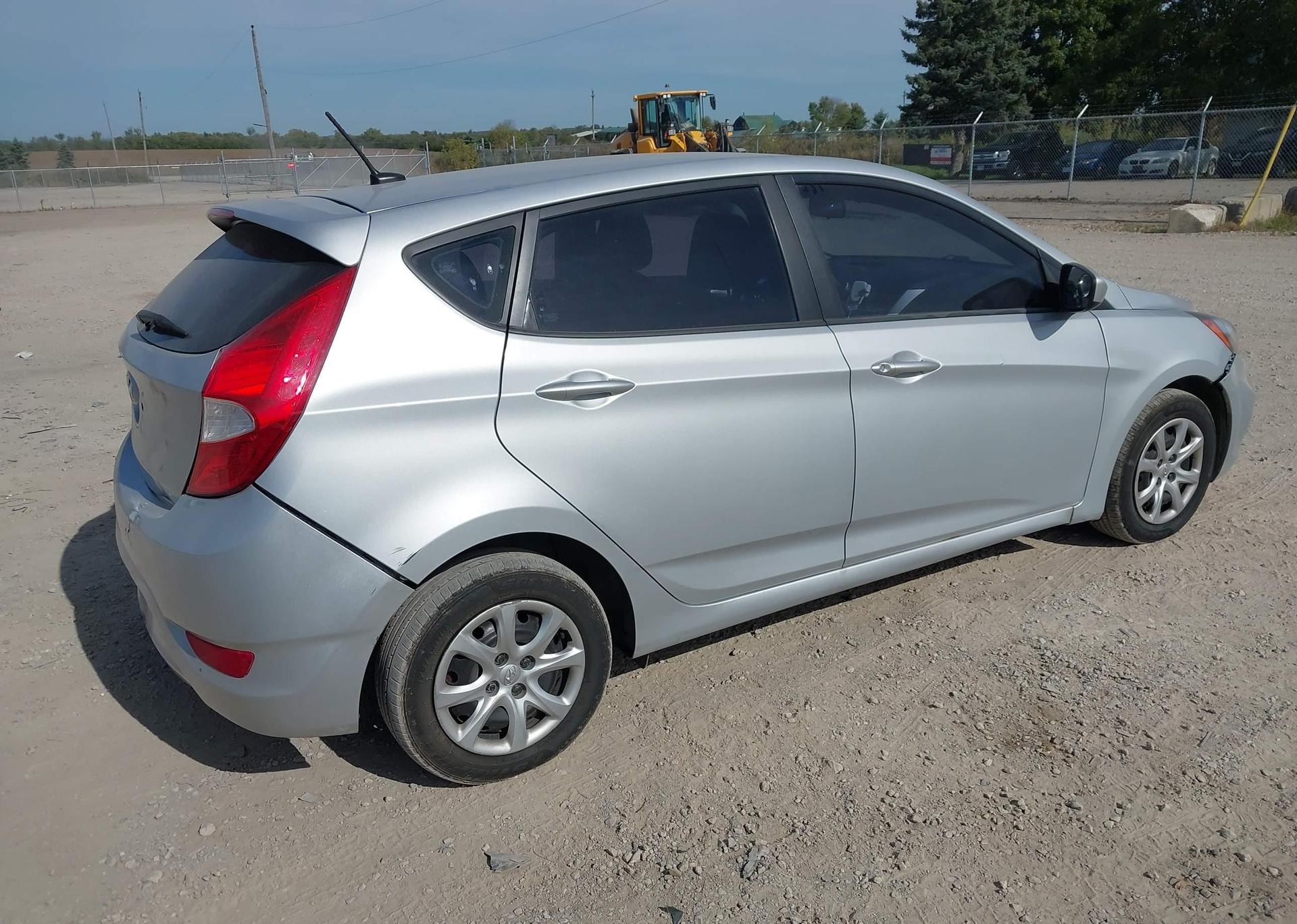 2014 HYUNDAI ACCENT GLS