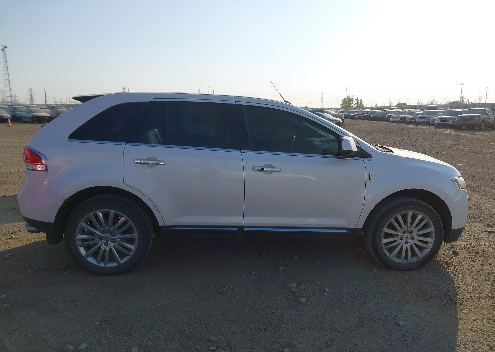 2011 LINCOLN MKX