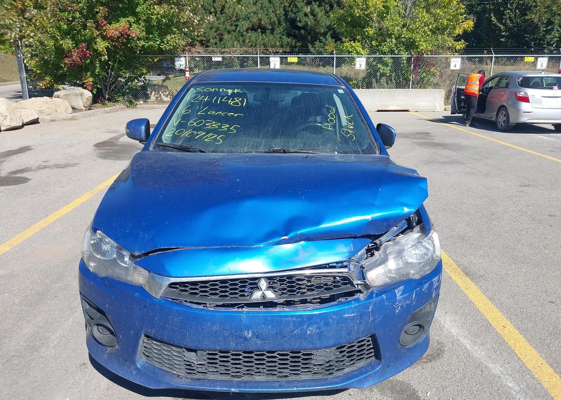 2016 MITSUBISHI LANCER ES