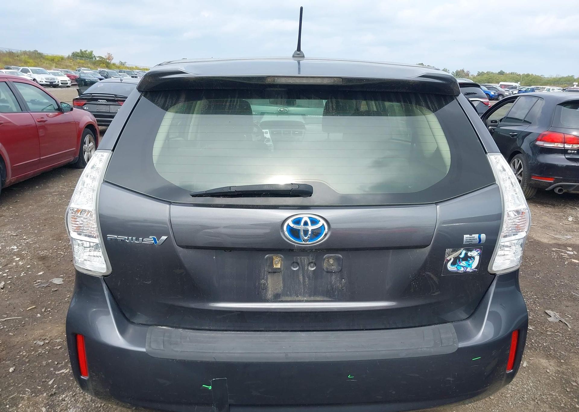 2014 TOYOTA PRIUS V