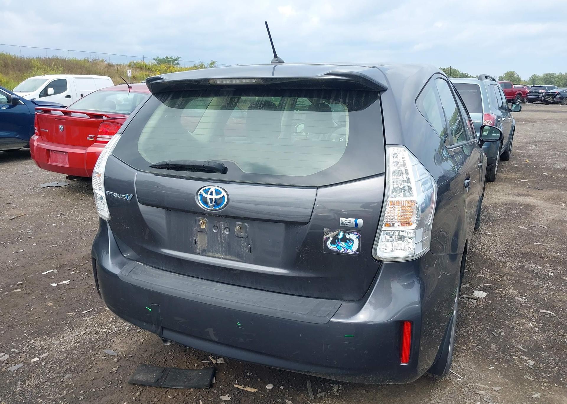 2014 TOYOTA PRIUS V
