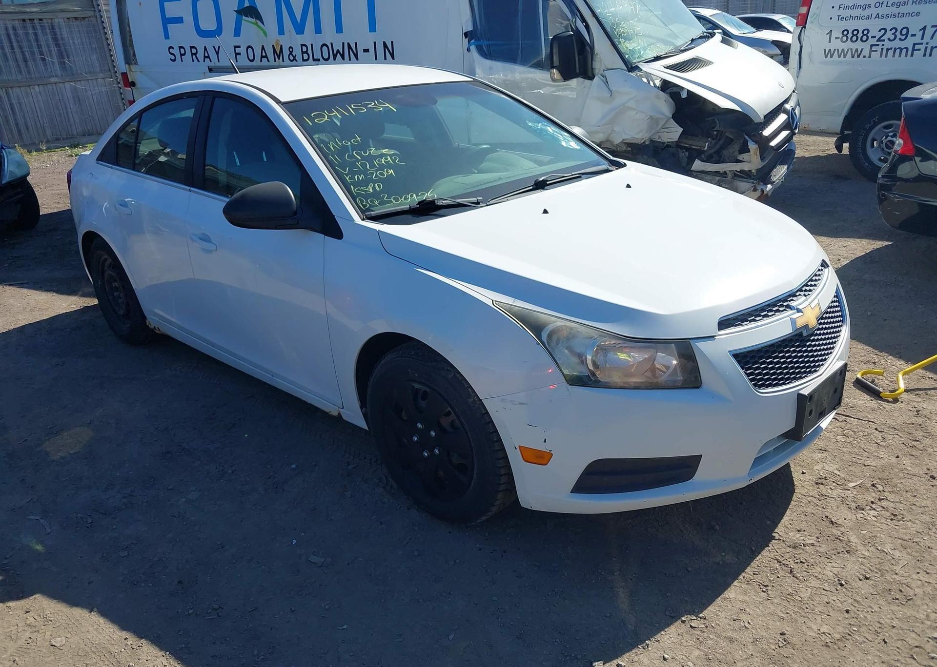 2011 CHEVROLET CRUZE