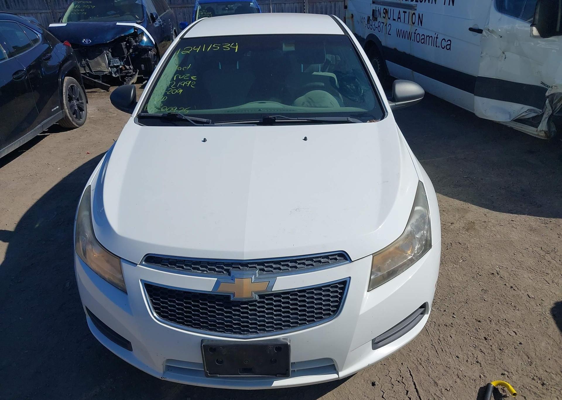 2011 CHEVROLET CRUZE