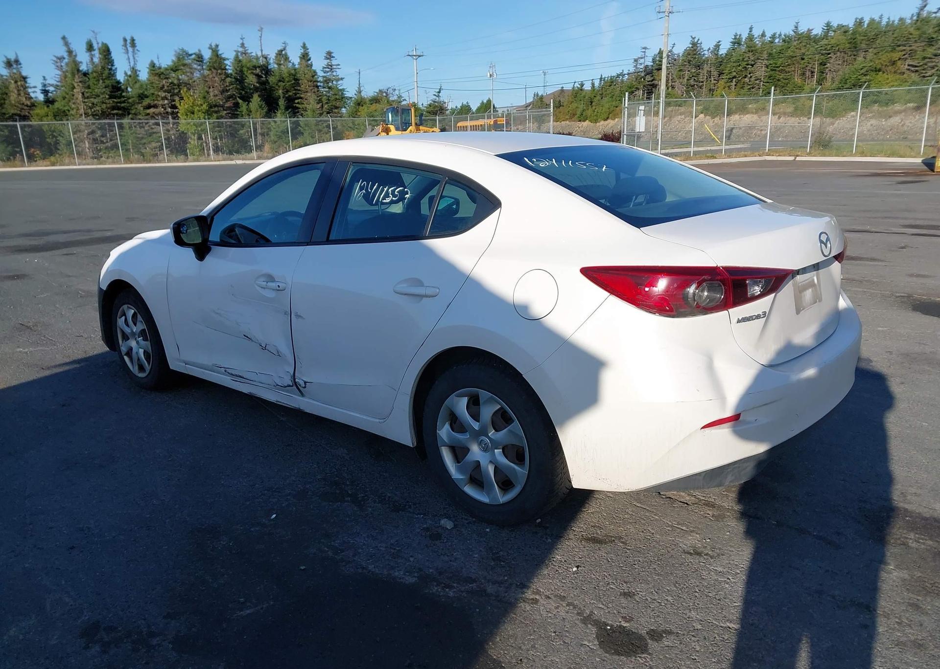 2015 MAZDA MAZDA3 GX