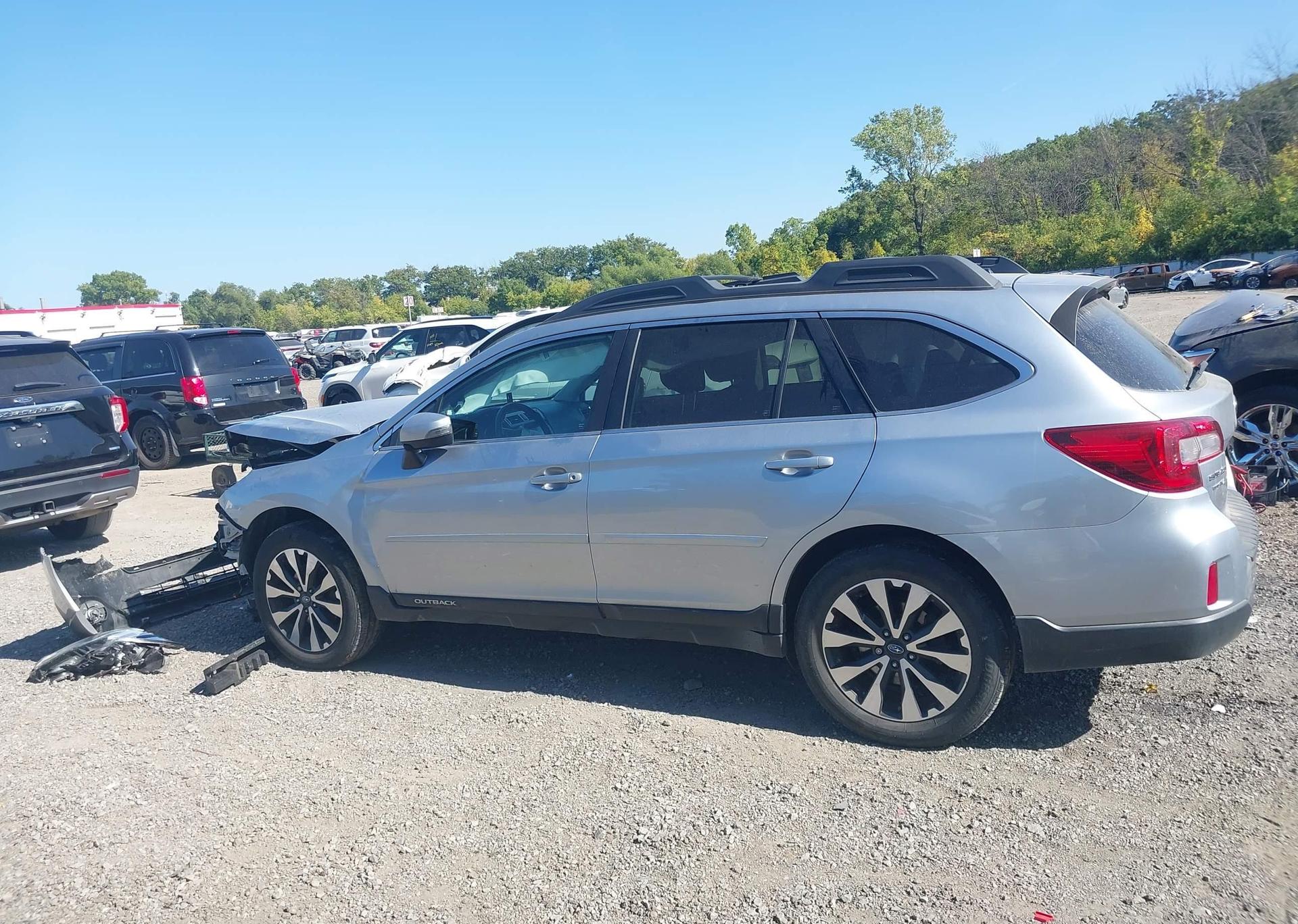 2015 SUBARU OUTBACK 3.6R LIMITED