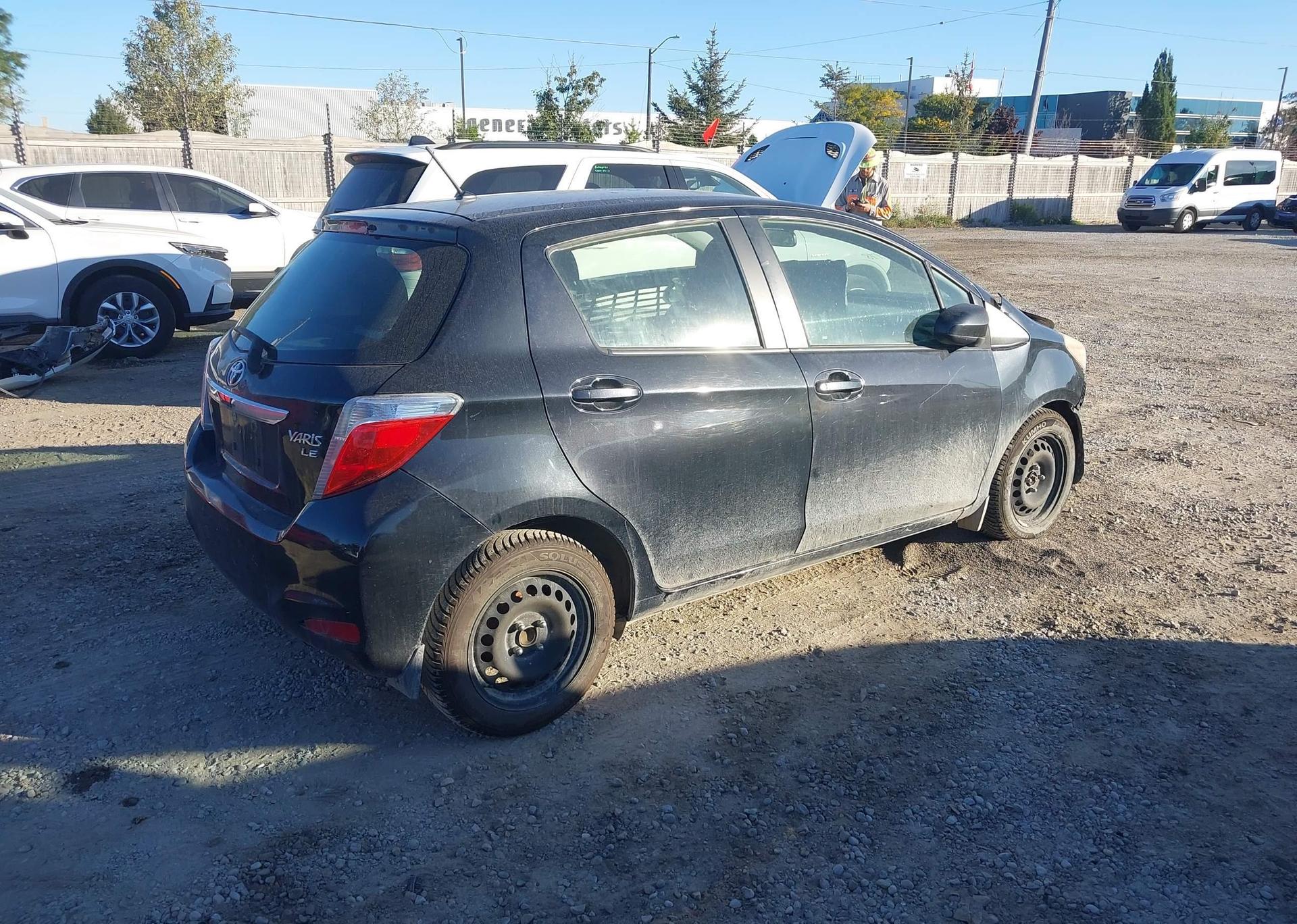2013 TOYOTA YARIS