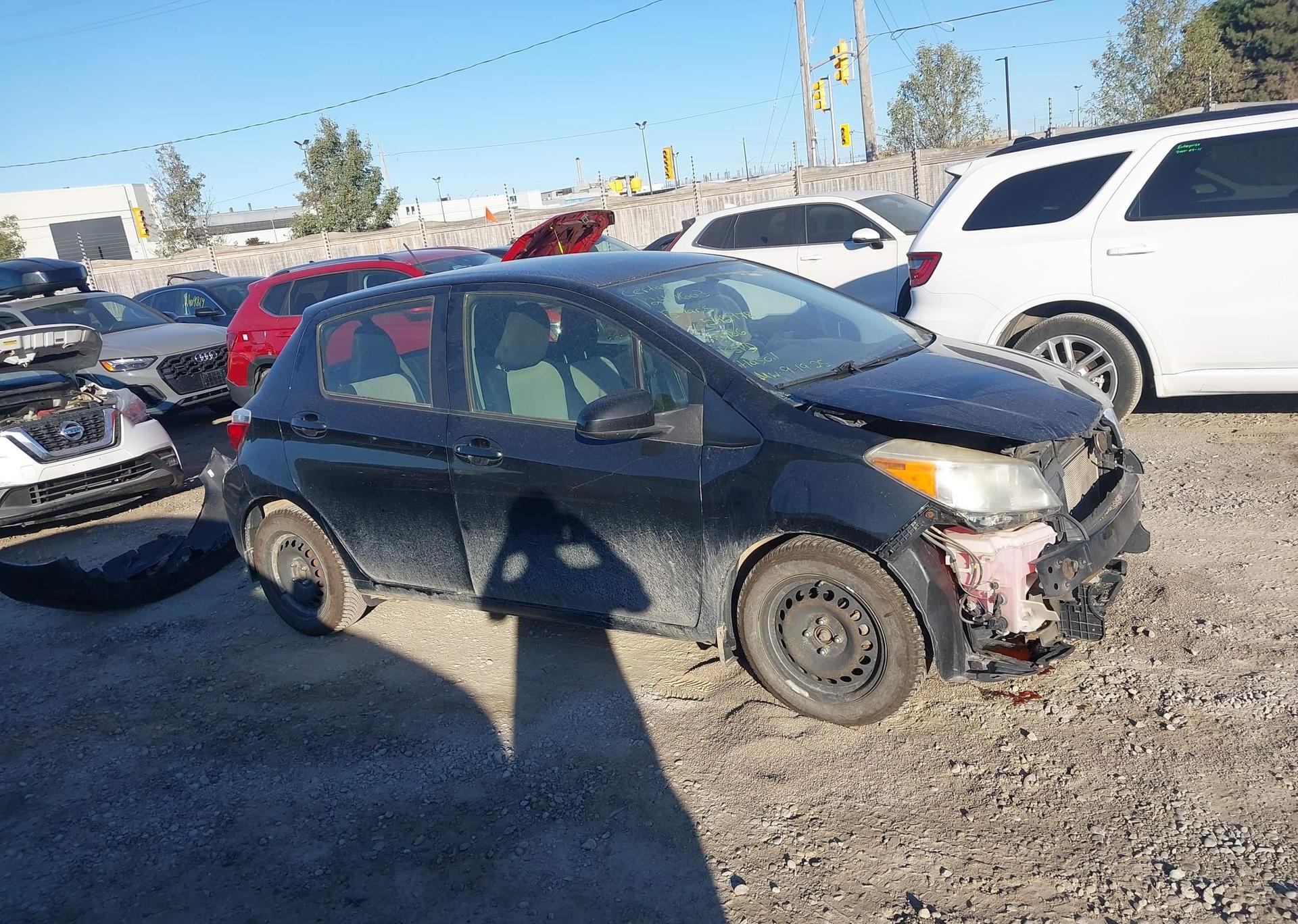 2013 TOYOTA YARIS