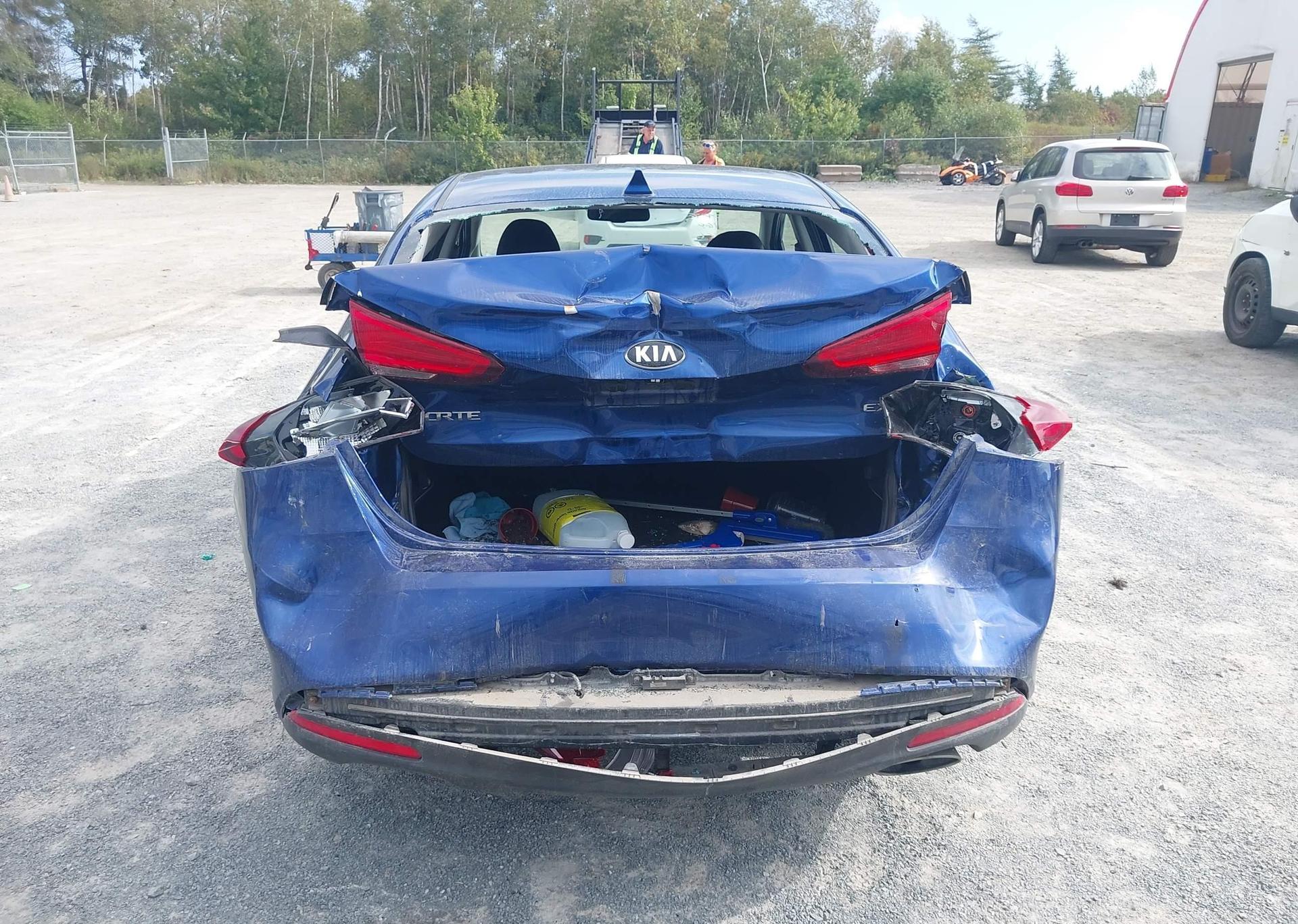 2018 KIA FORTE EX