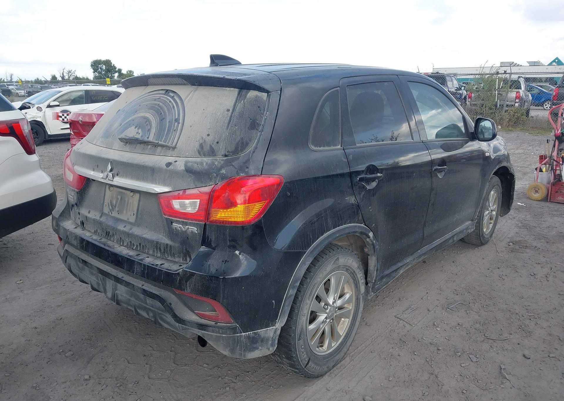 2019 MITSUBISHI RVR SE