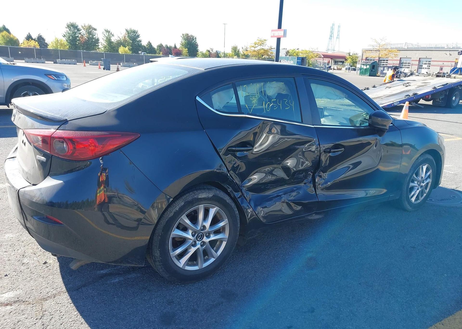 2014 MAZDA 3 TOURING
