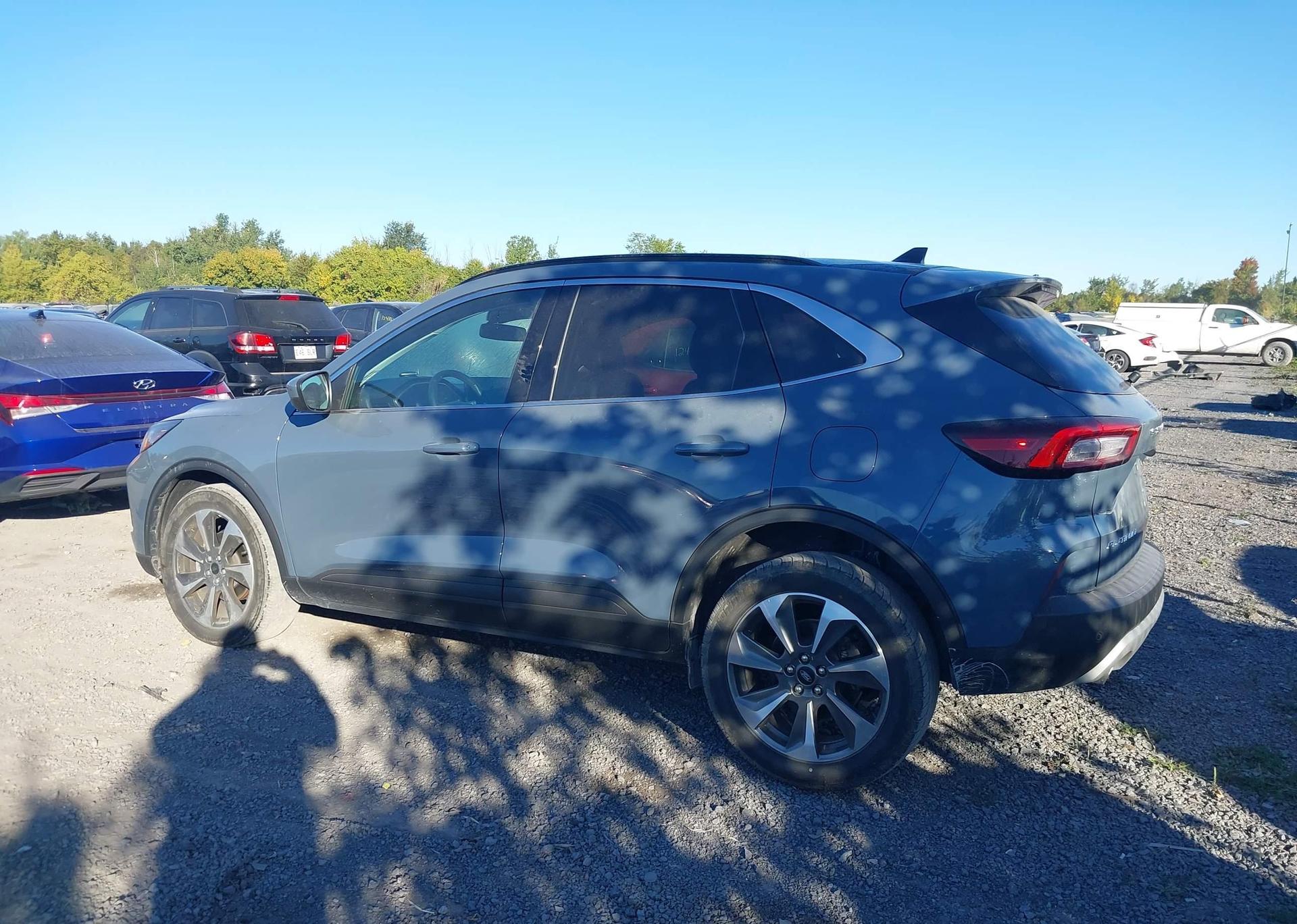 2024 FORD ESCAPE PLATINUM