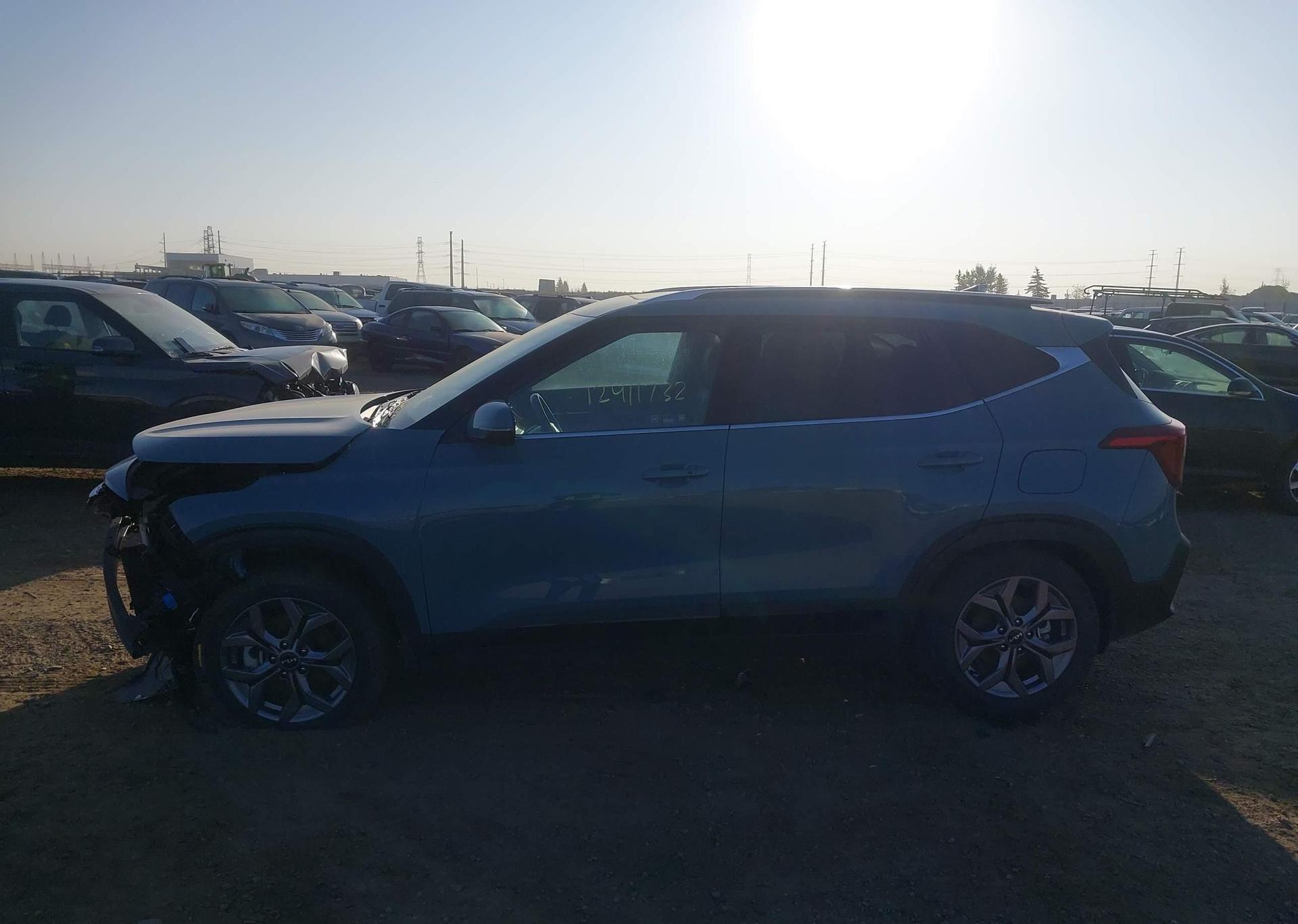 2024 KIA SELTOS S