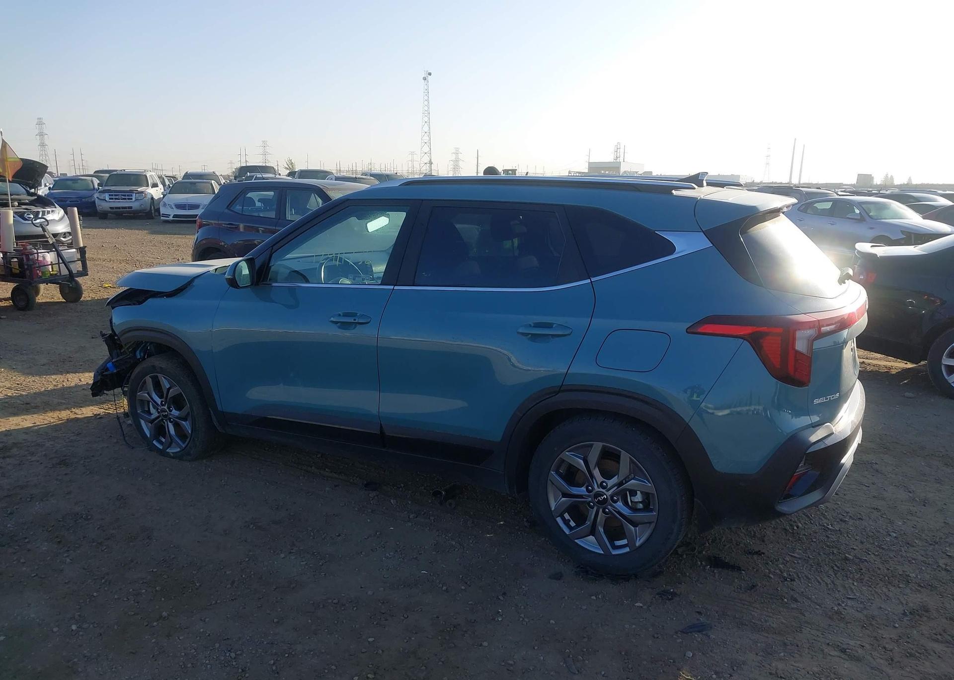 2024 KIA SELTOS S