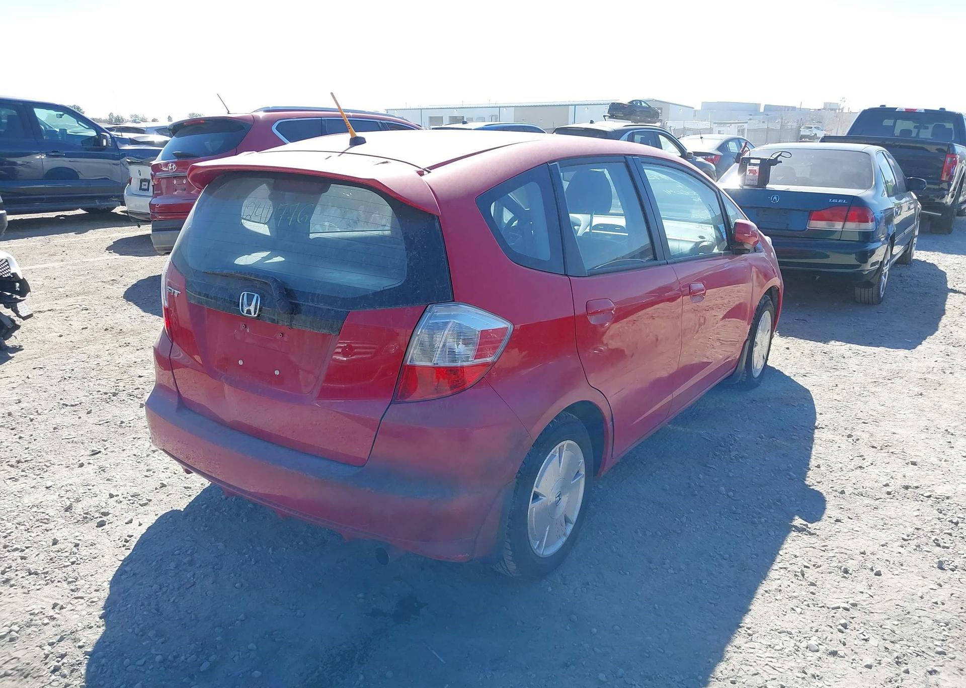 2010 HONDA FIT