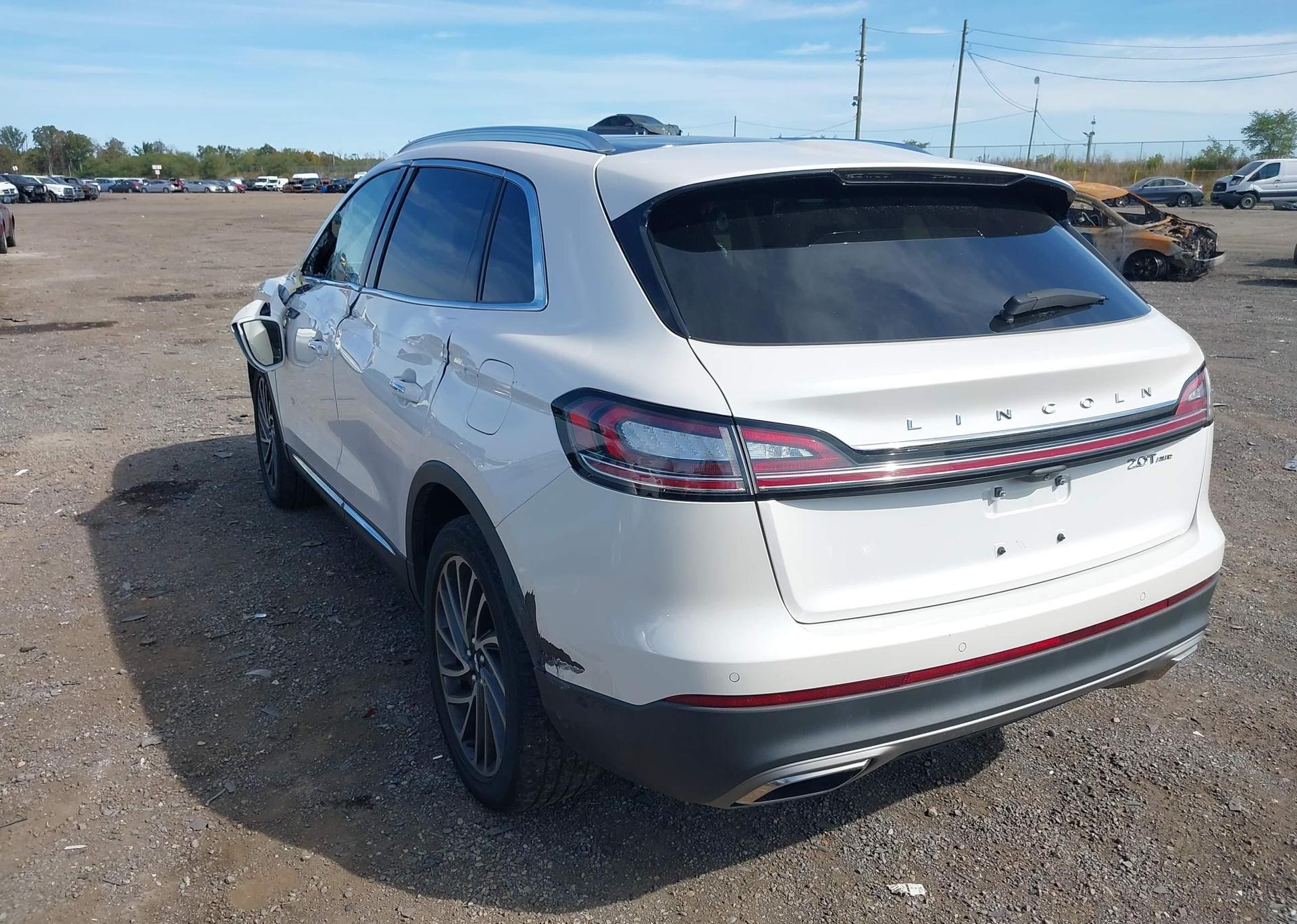2019 LINCOLN NAUTILUS RESERVE