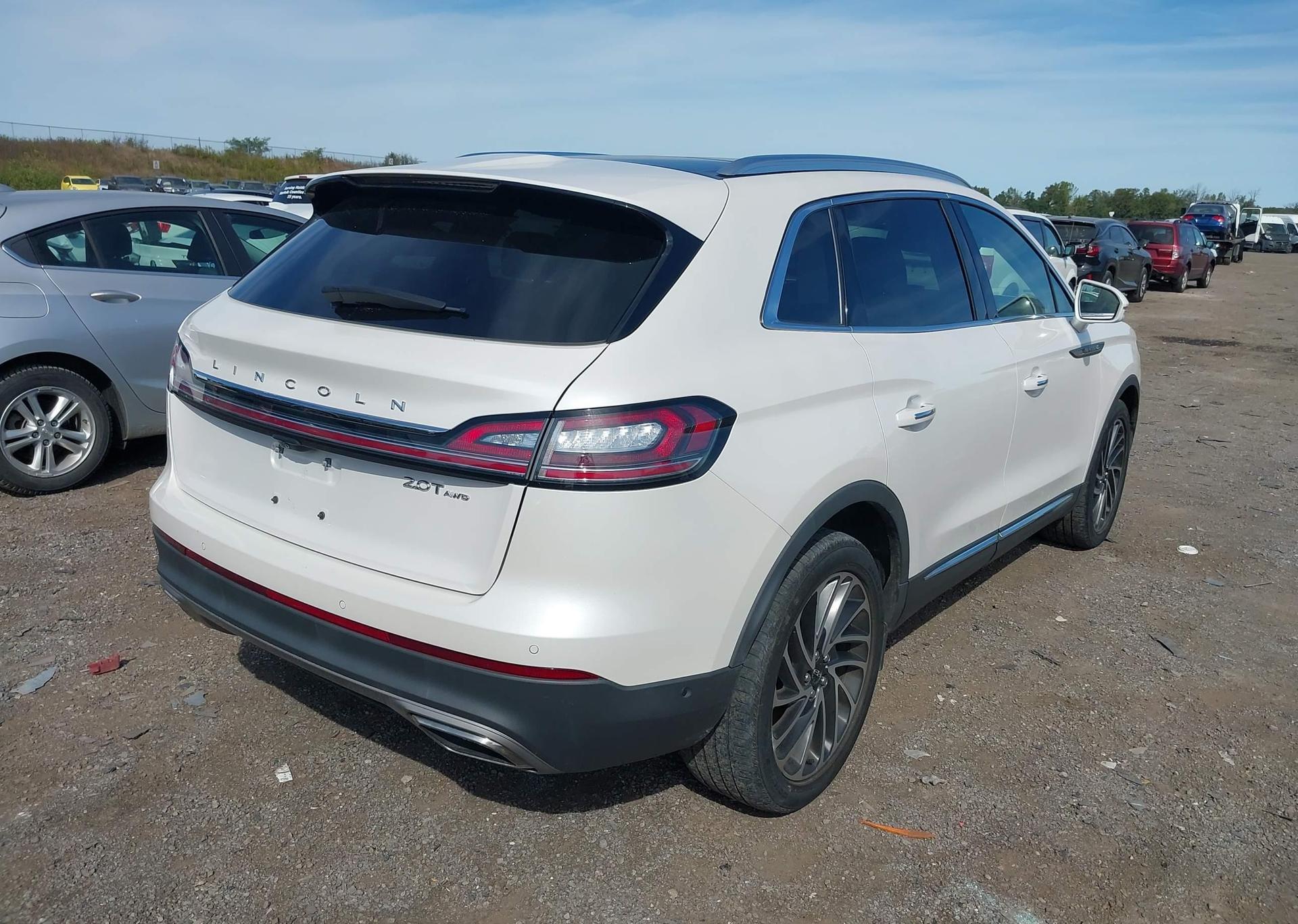 2019 LINCOLN NAUTILUS RESERVE