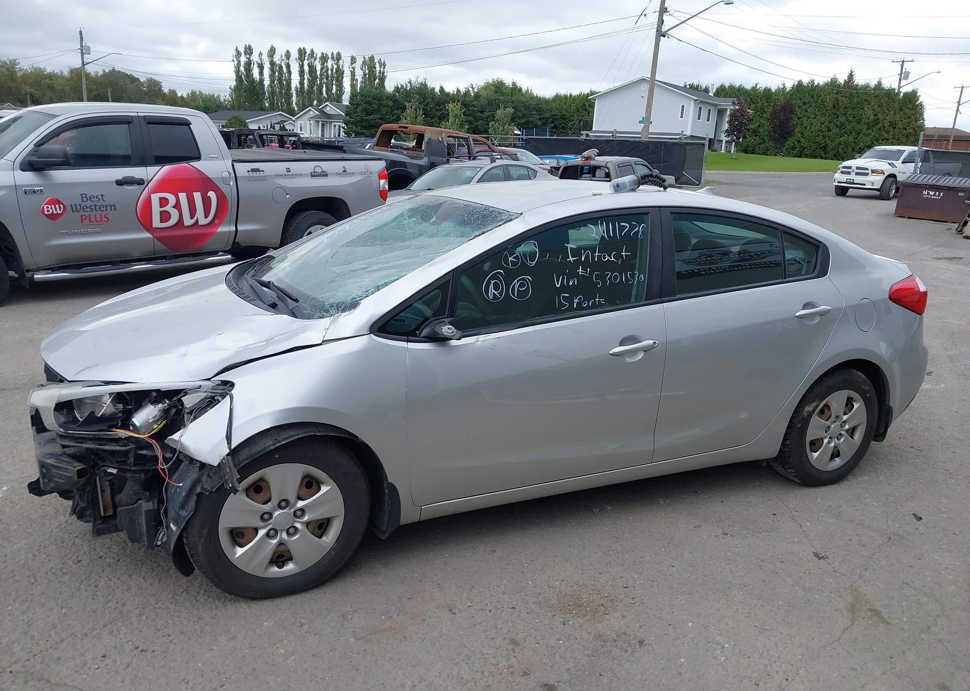 2015 KIA FORTE LX