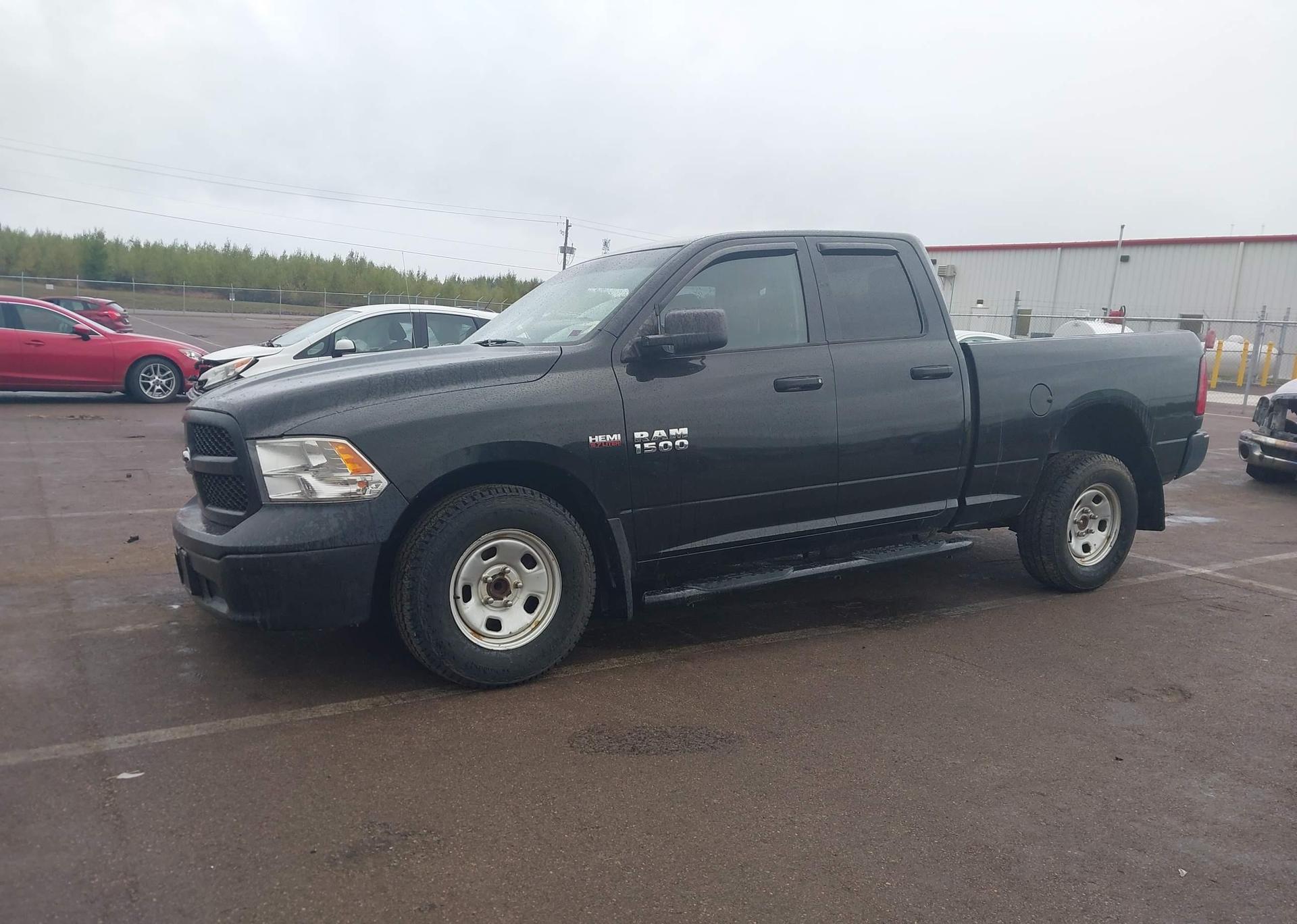 2015 RAM 1500 ST