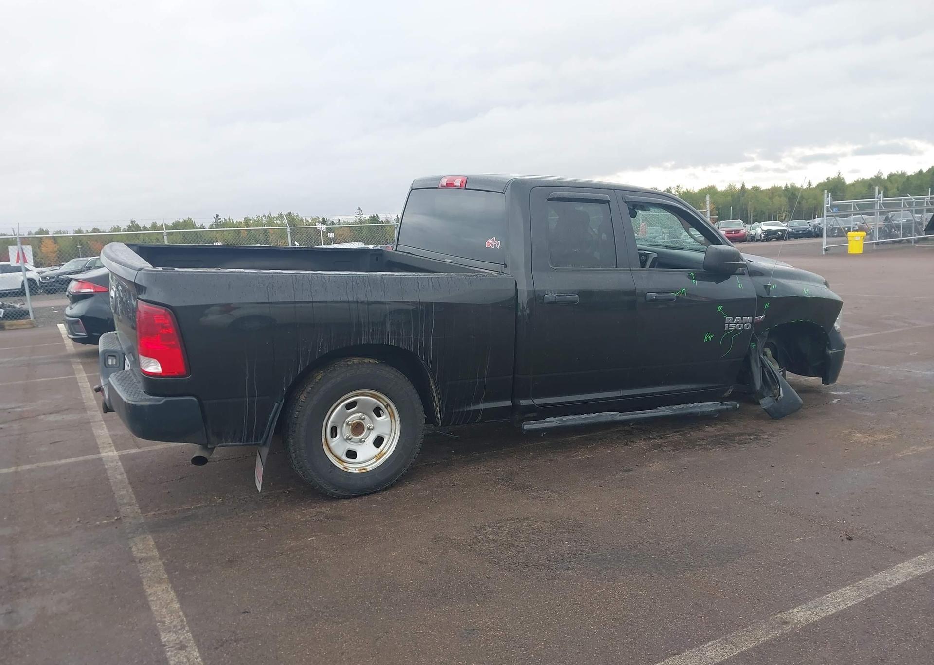 2015 RAM 1500 ST