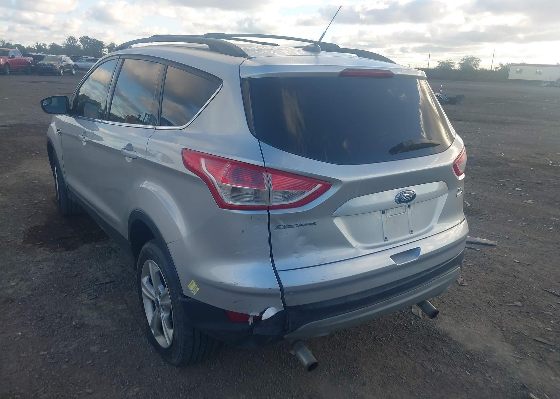 2013 FORD ESCAPE SE