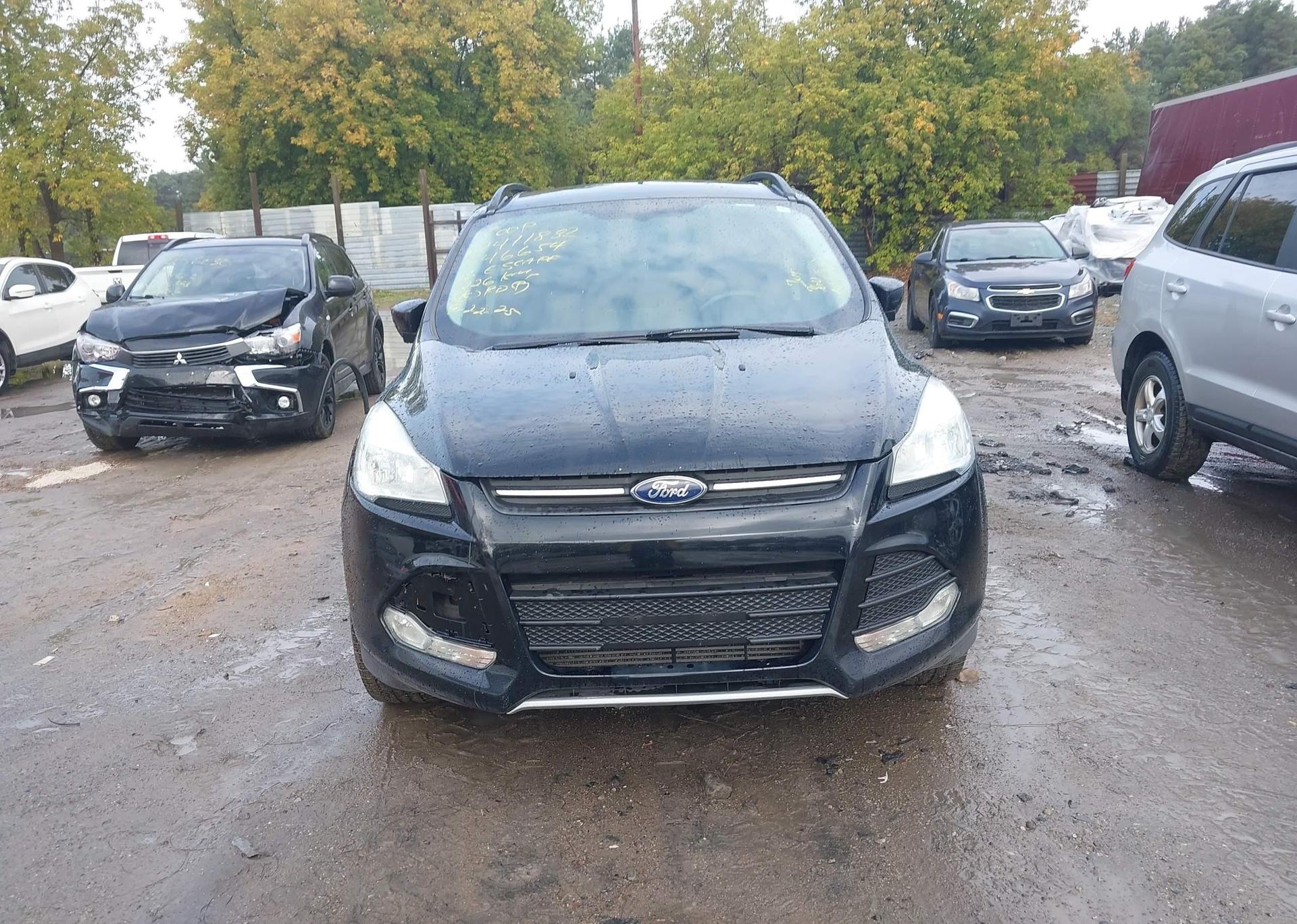 2016 FORD ESCAPE SE