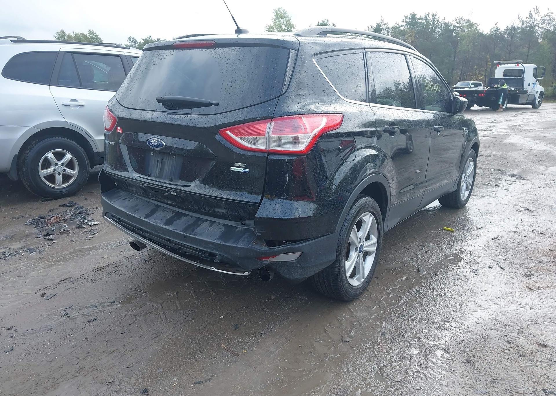 2016 FORD ESCAPE SE