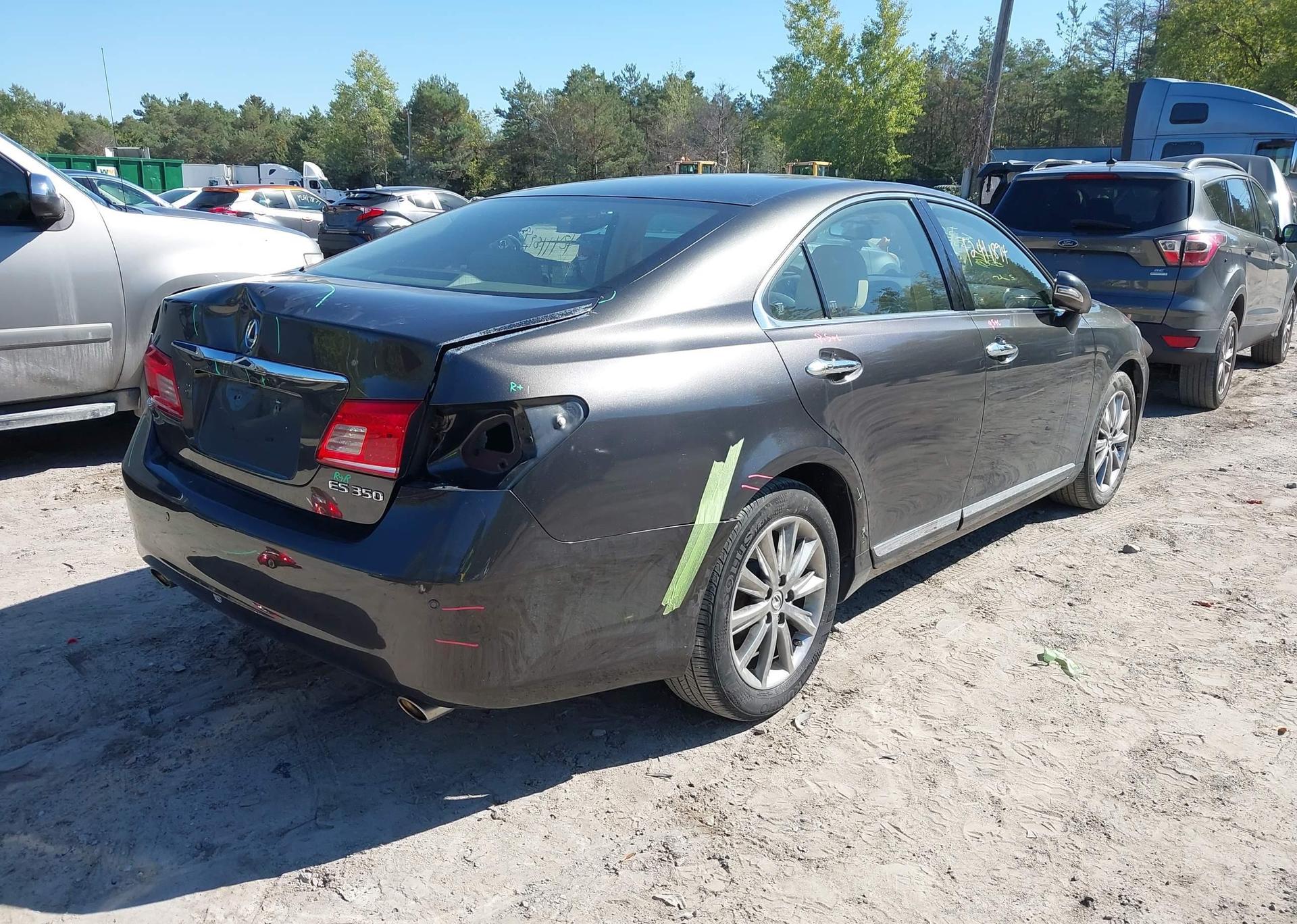 2011 LEXUS ES 350