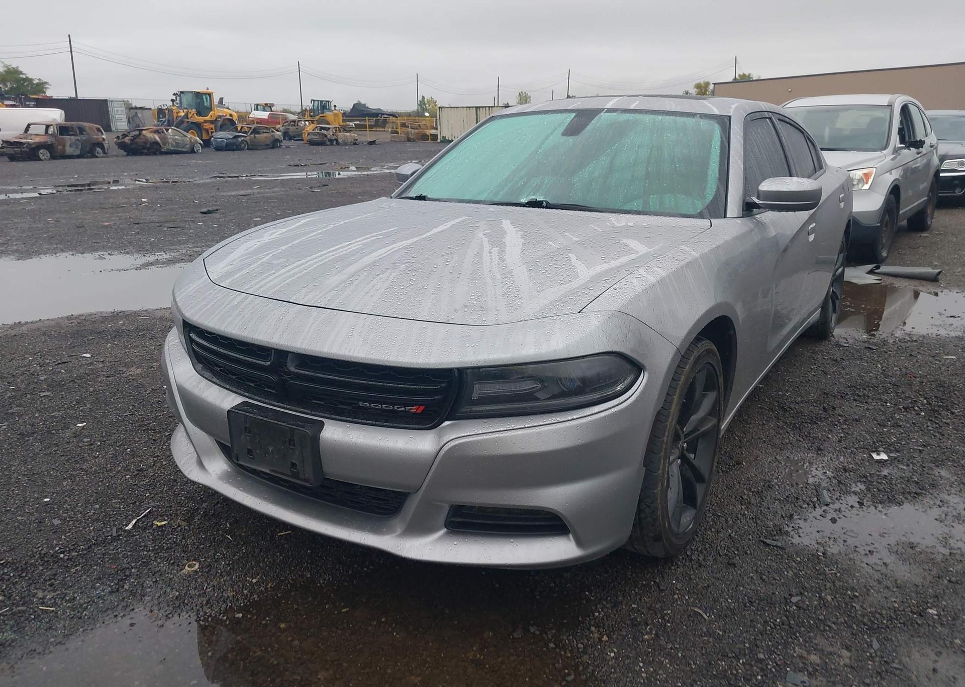 2015 DODGE CHARGER SXT