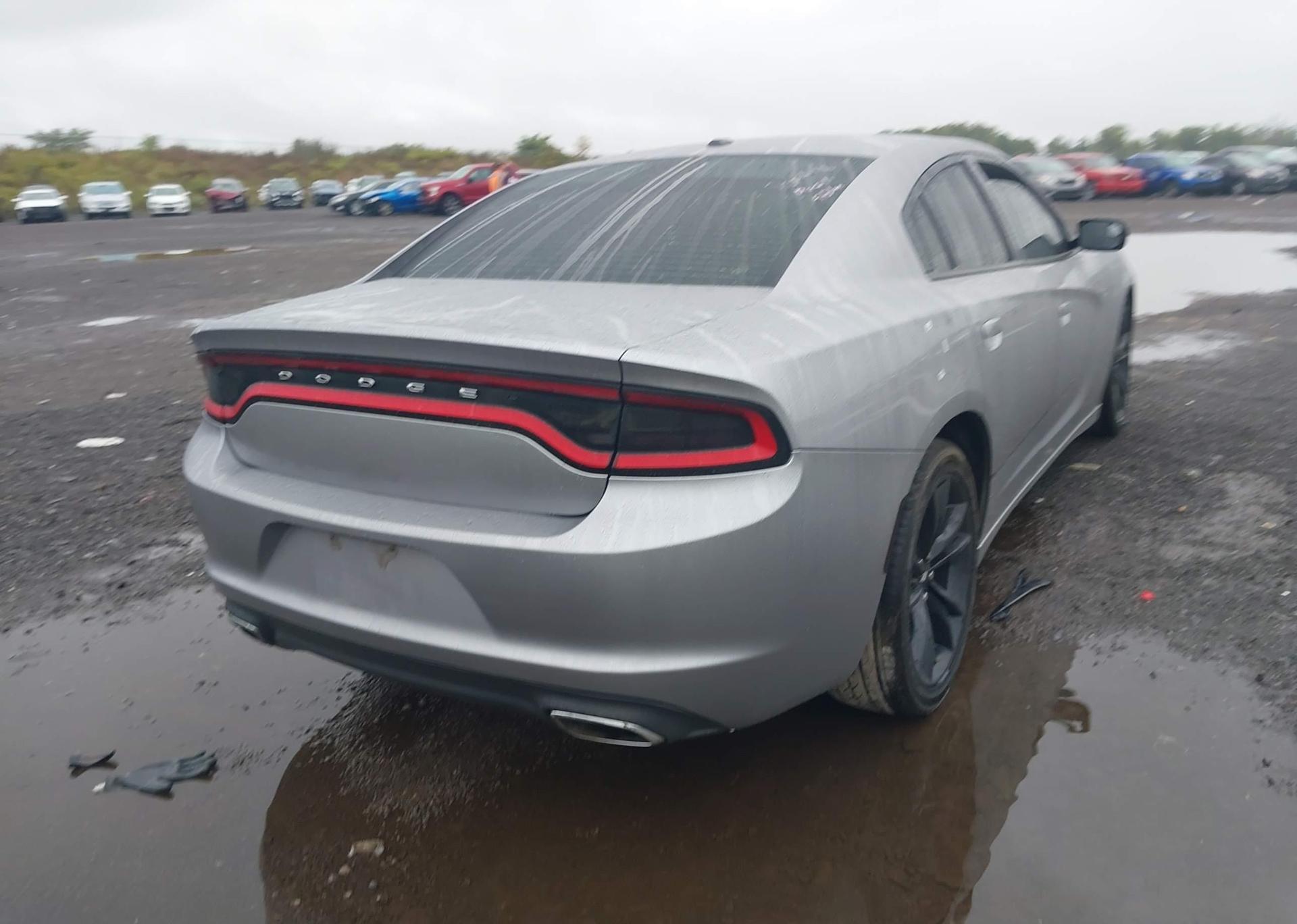 2015 DODGE CHARGER SXT