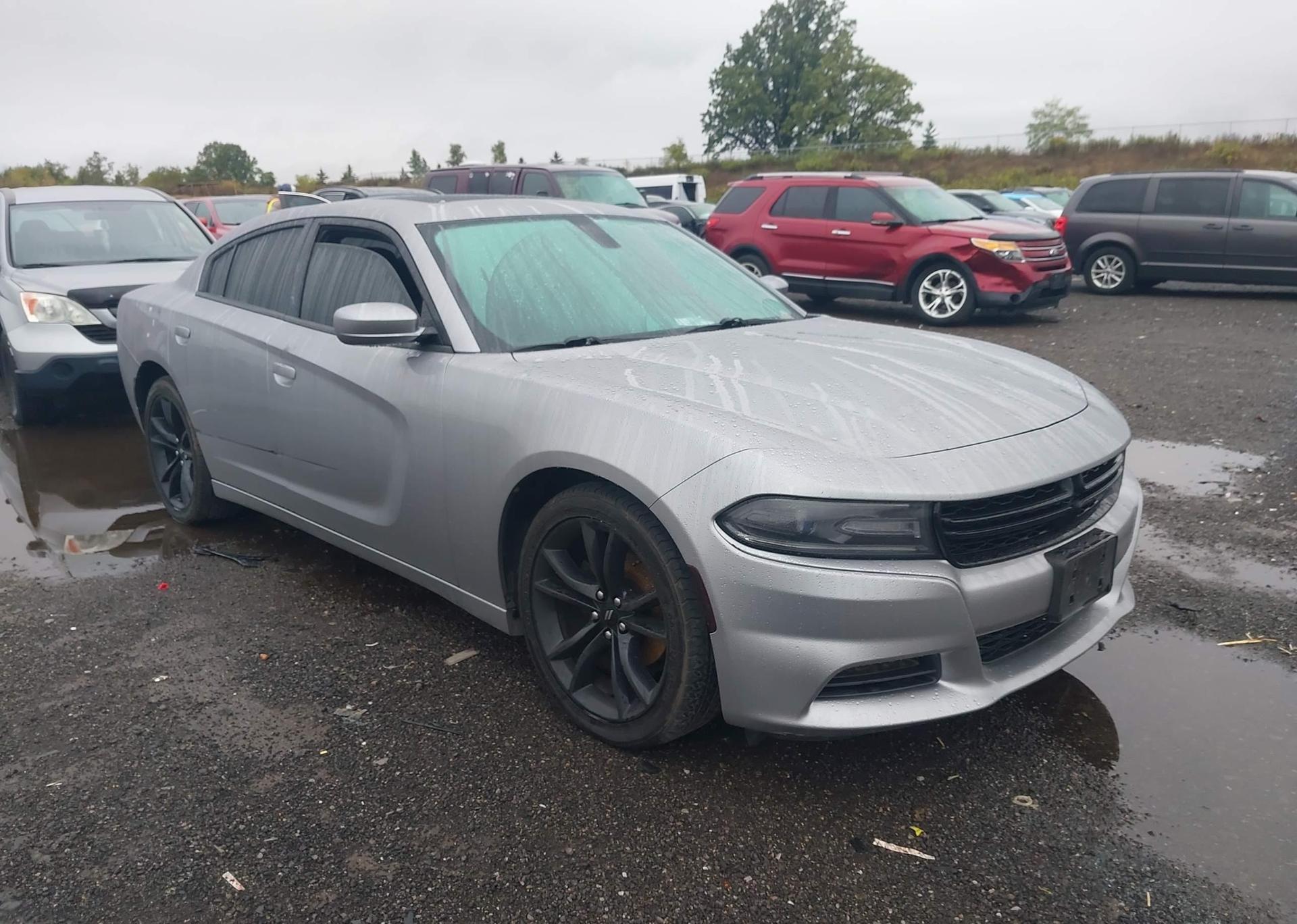 2015 DODGE CHARGER SXT