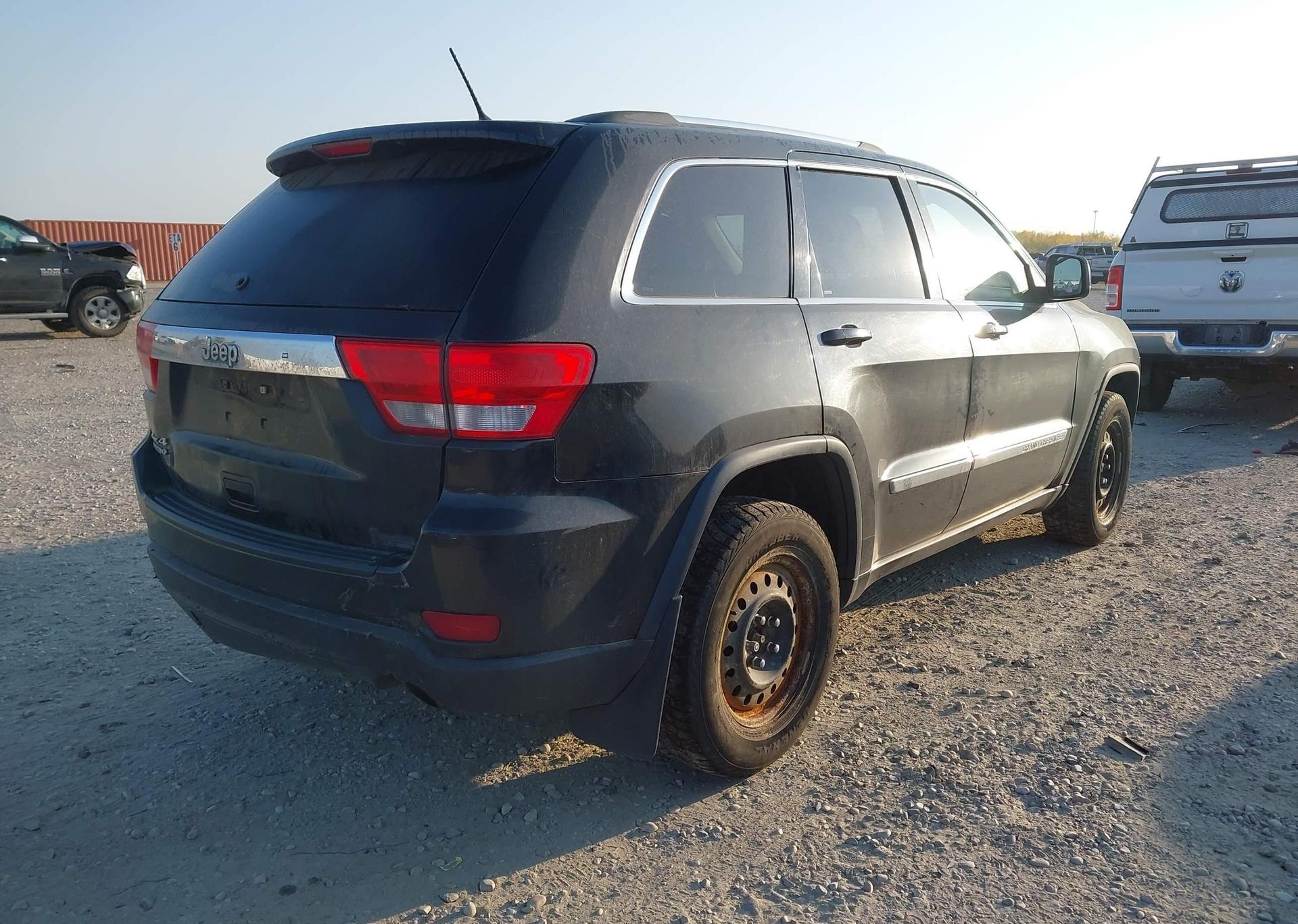 2012 JEEP GRAND CHEROKEE LAREDO