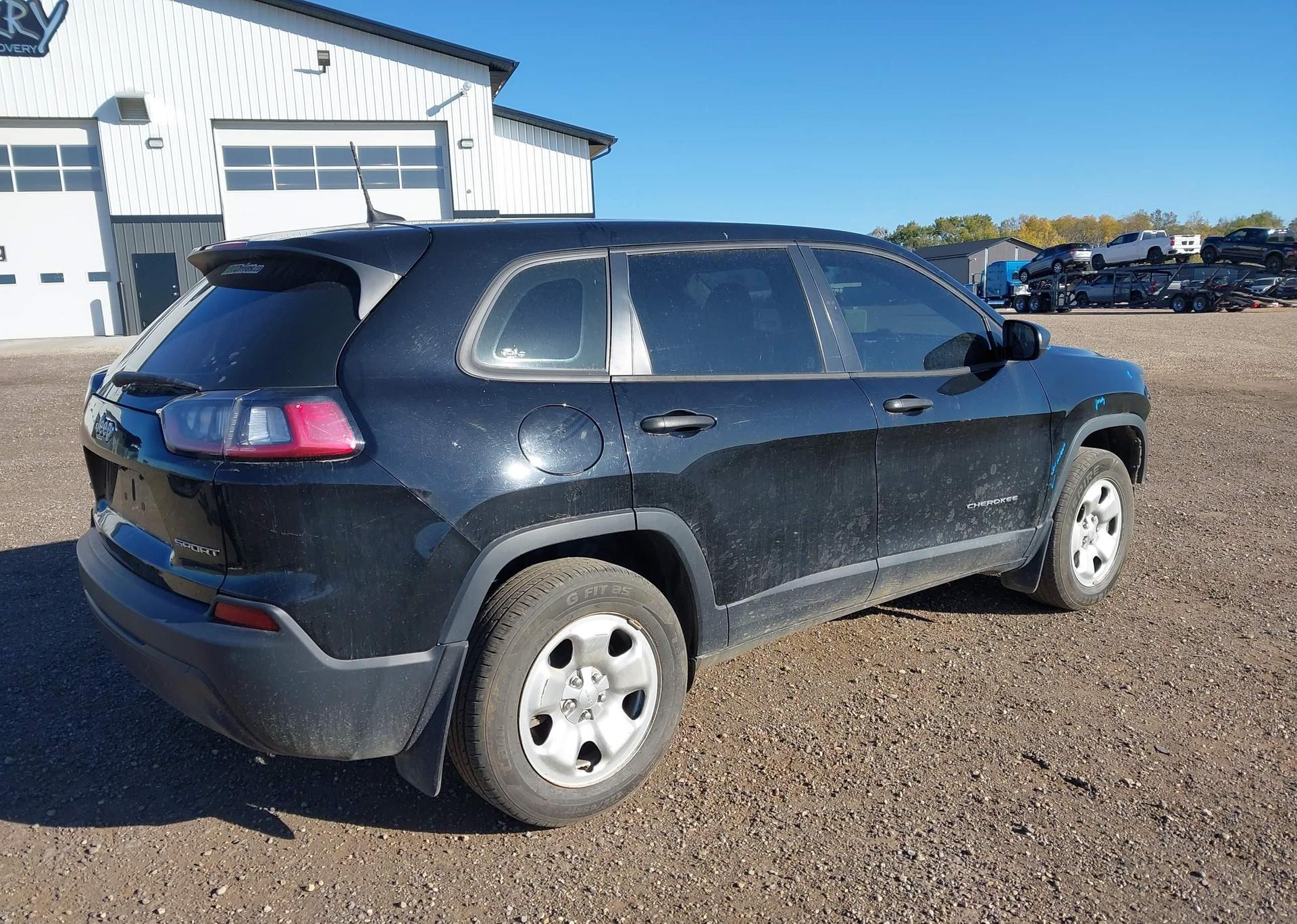 2019 JEEP CHEROKEE SPORT