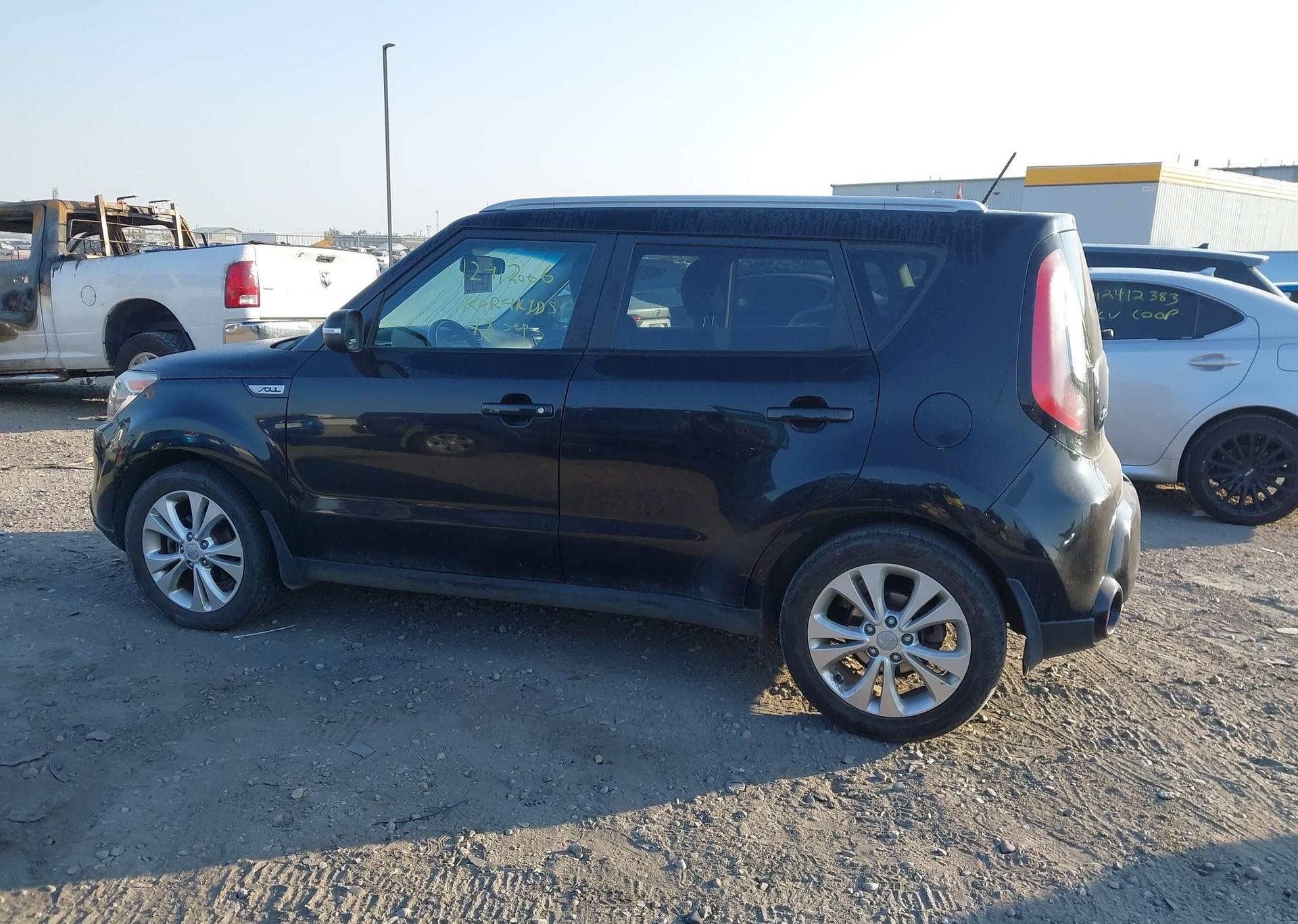 2014 KIA SOUL +