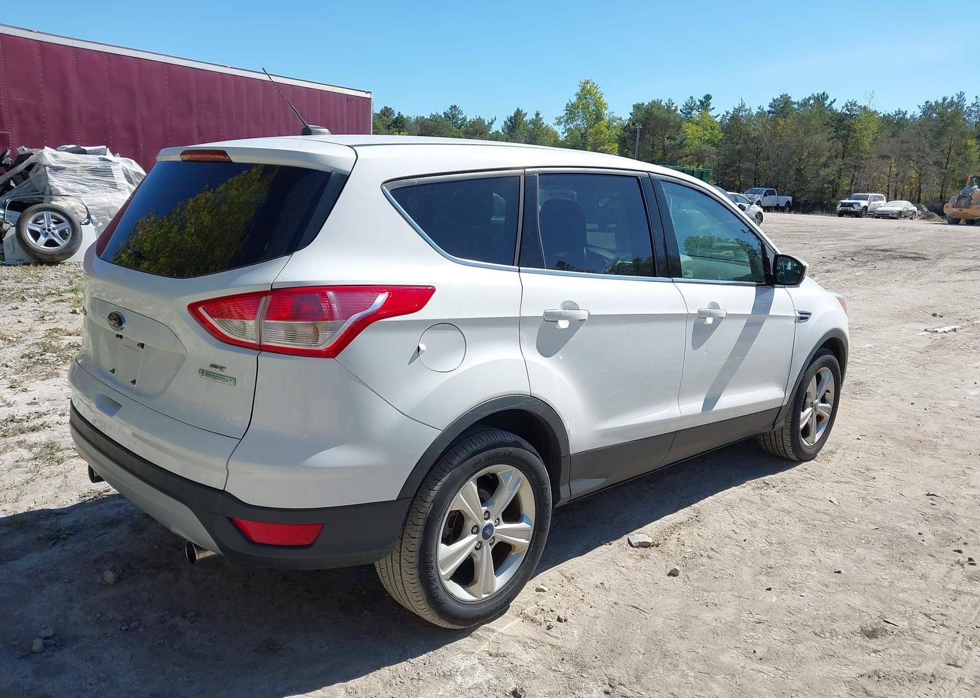 2013 FORD ESCAPE SE