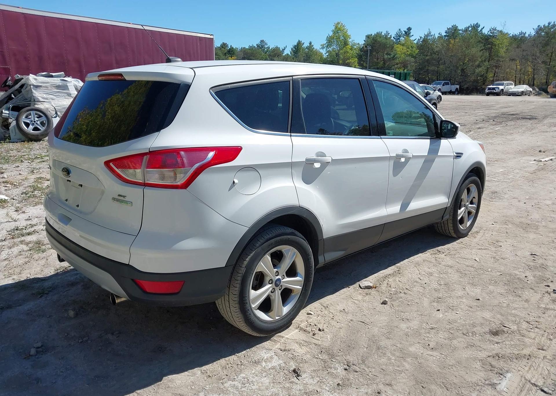 2013 FORD ESCAPE SE